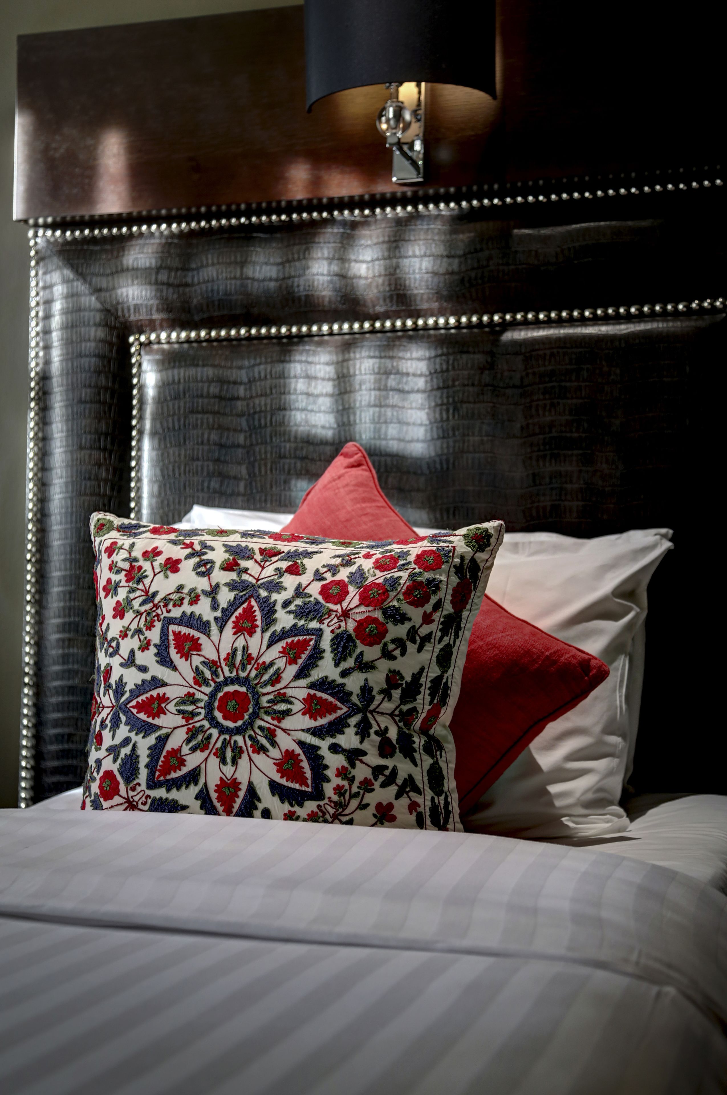 Eglinton Arms Hotel, Premier Collection