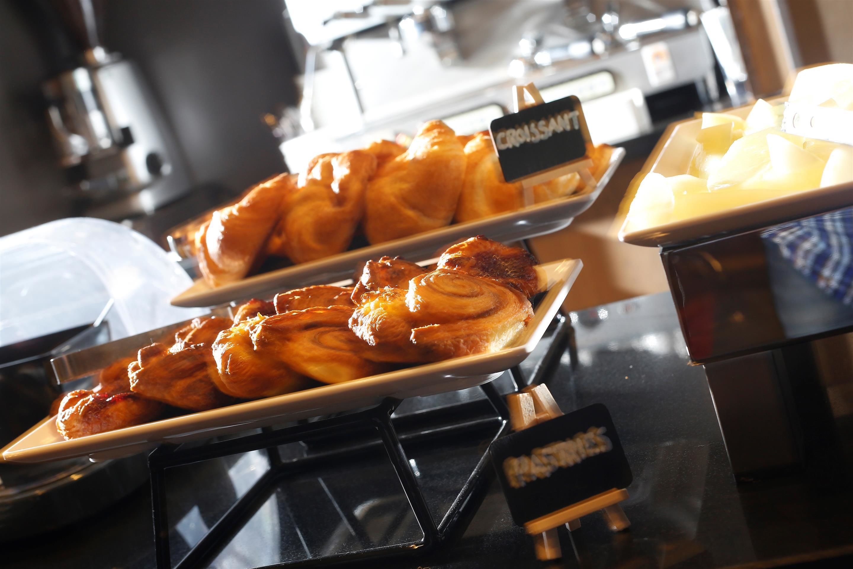 Eglinton Arms Hotel, Premier Collection