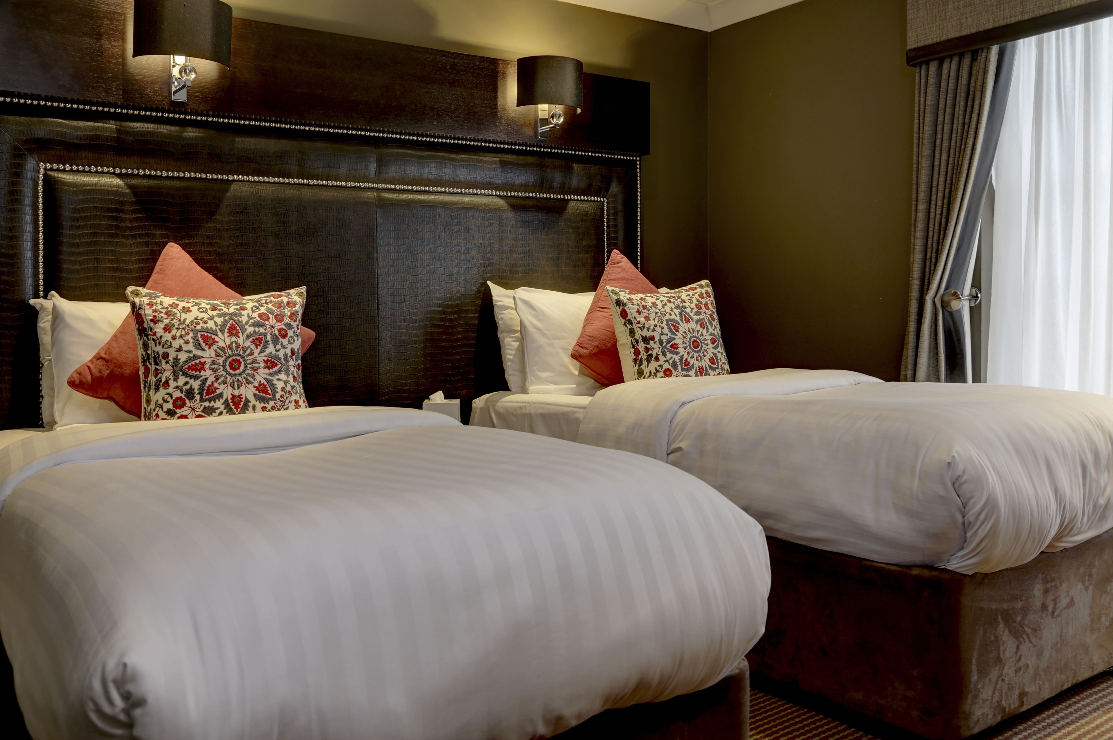 Eglinton Arms Hotel, Premier Collection