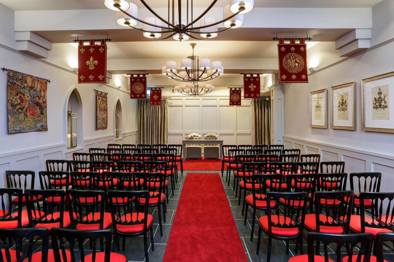 Eglinton Arms Hotel, Premier Collection