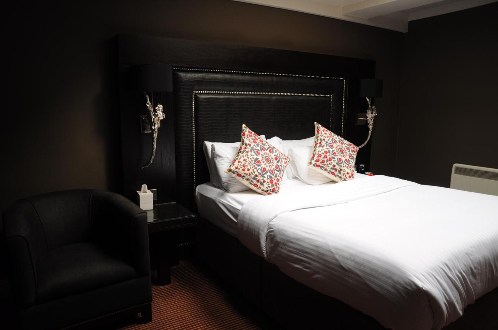 Eglinton Arms Hotel, Premier Collection