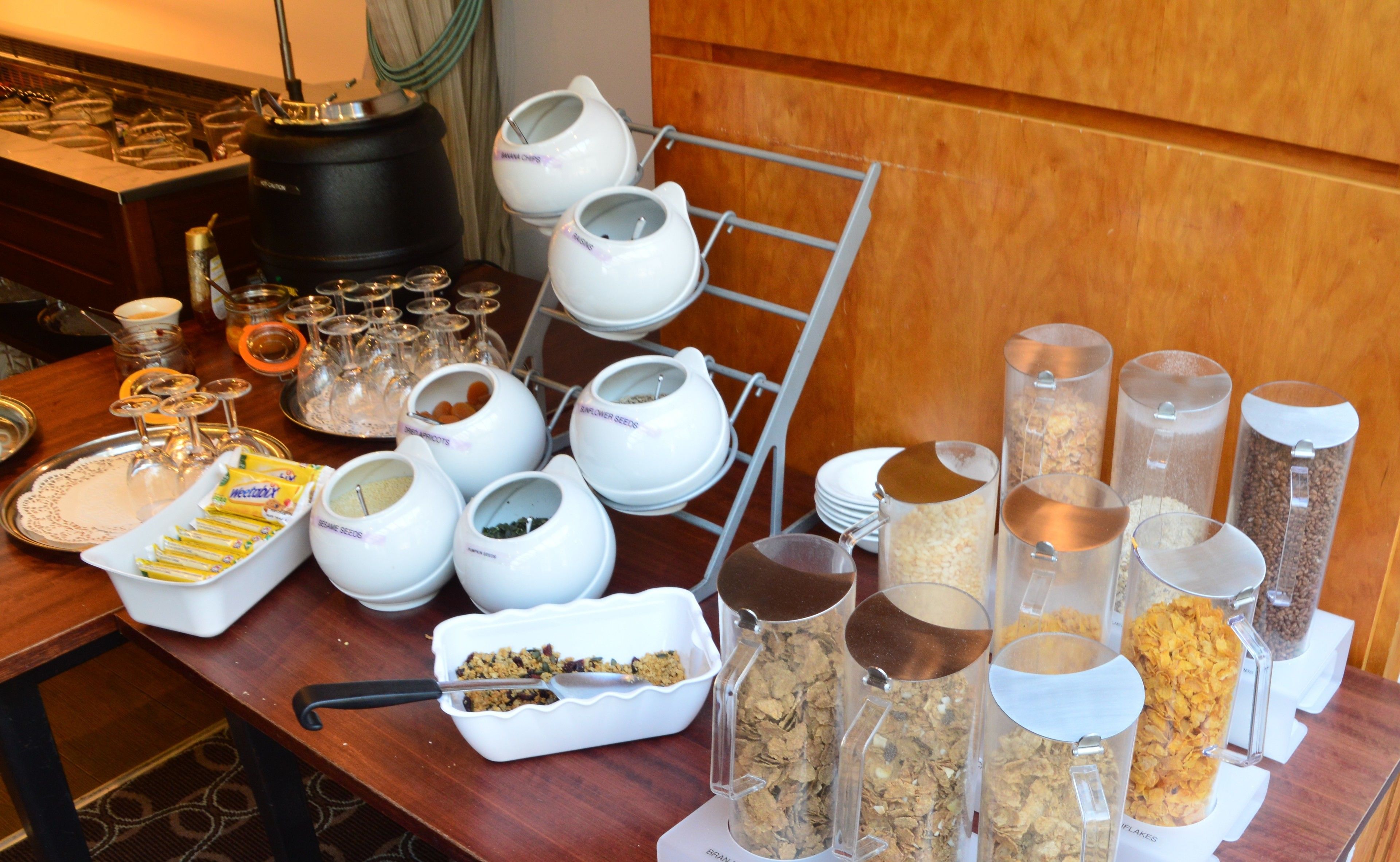 Best Western Kings Manor Hotel