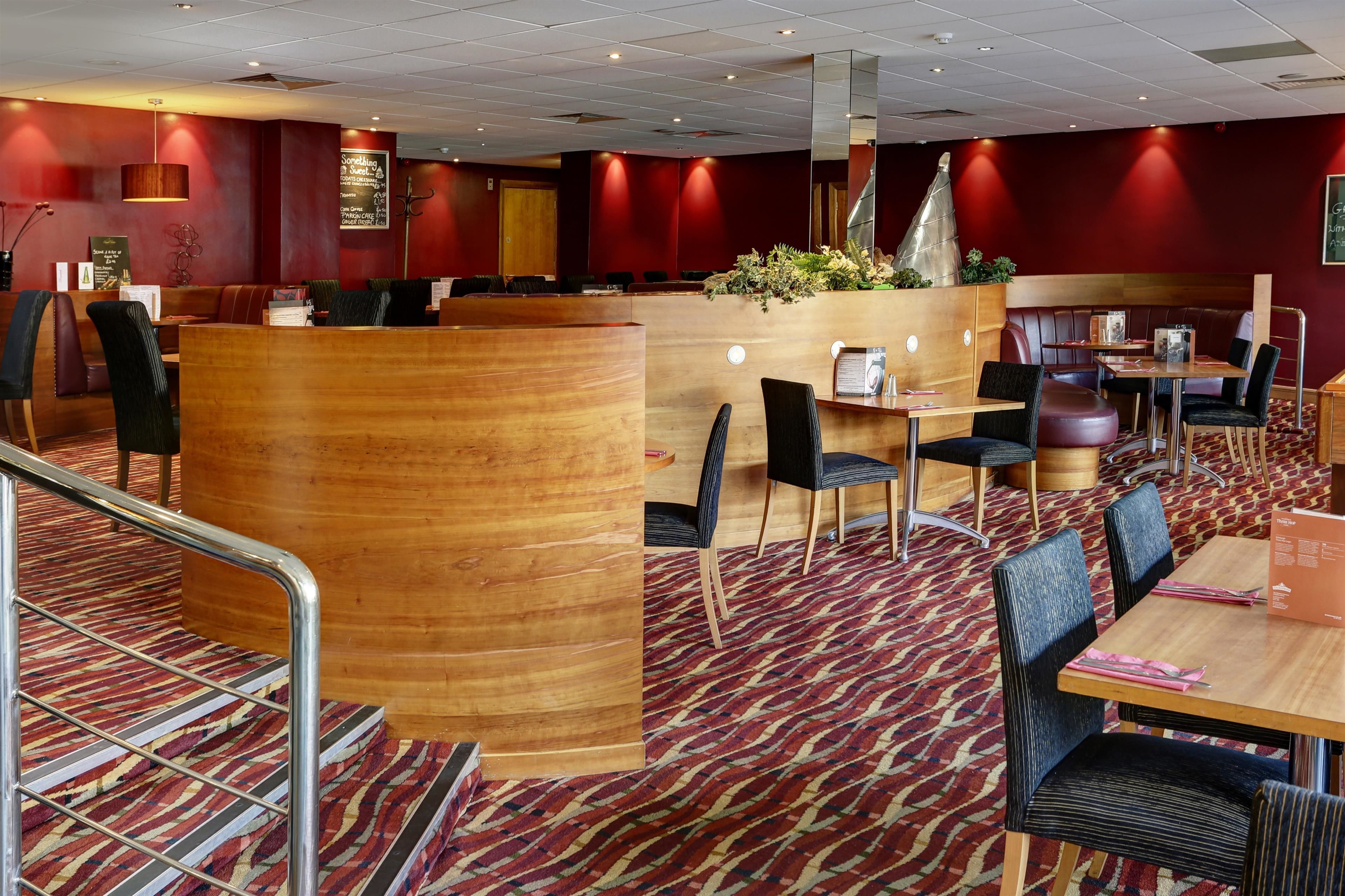 Best Western Kings Manor Hotel