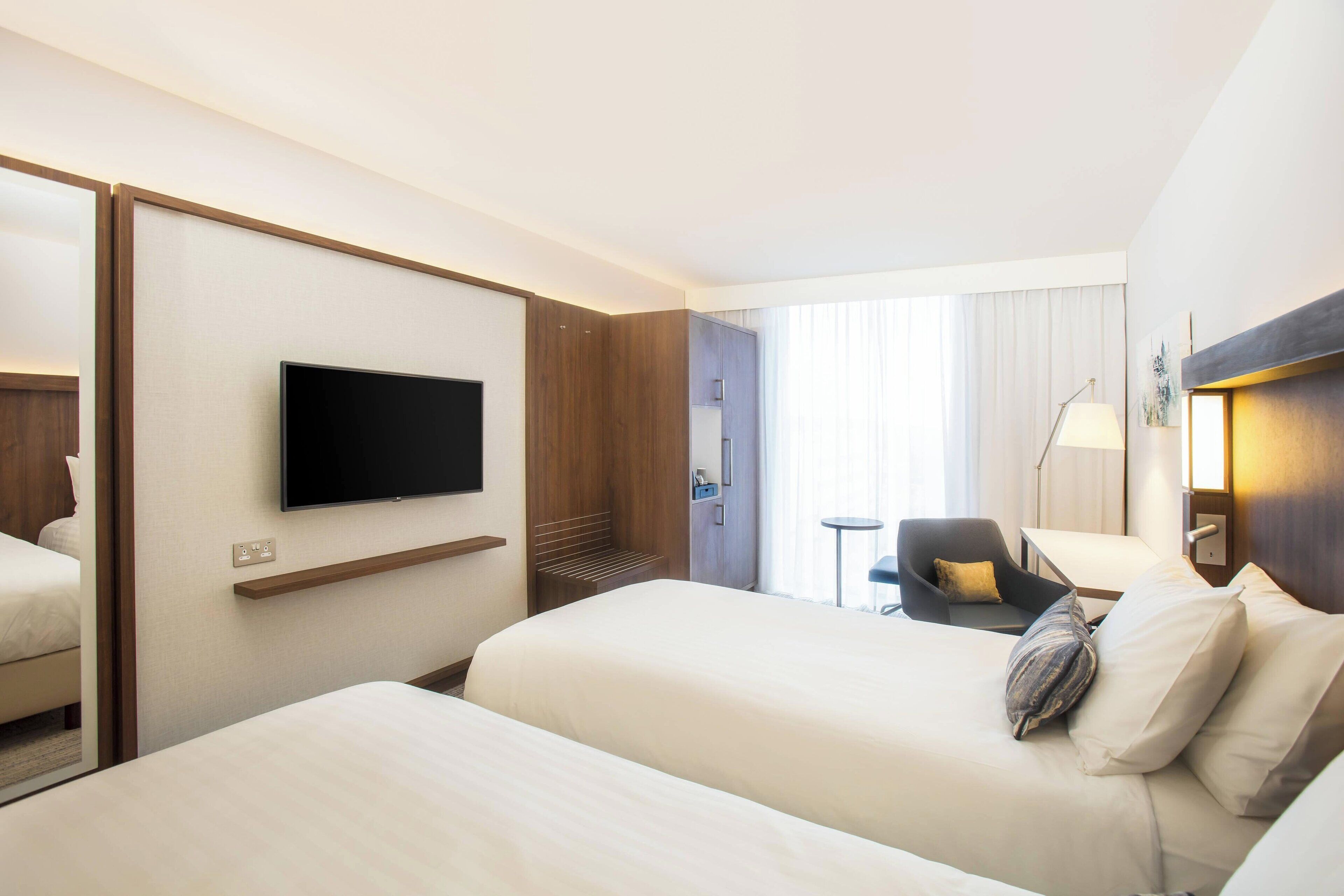 Courtyard Edinburgh West