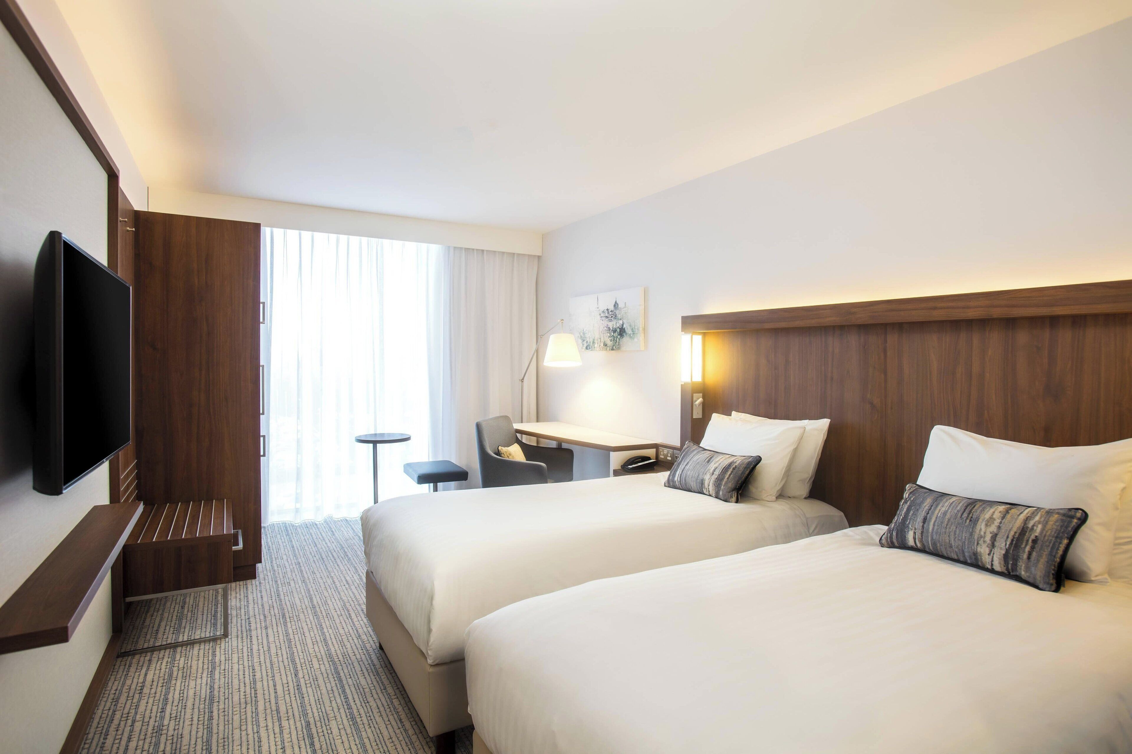 Courtyard Edinburgh West