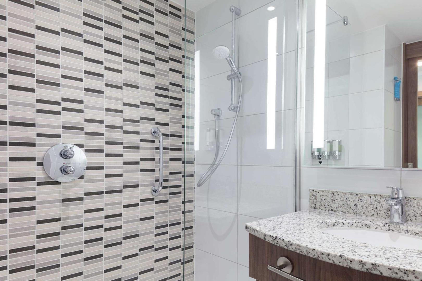 Hampton by Hilton Edinburgh Airport Hampton by Hilton Edinburgh Airport