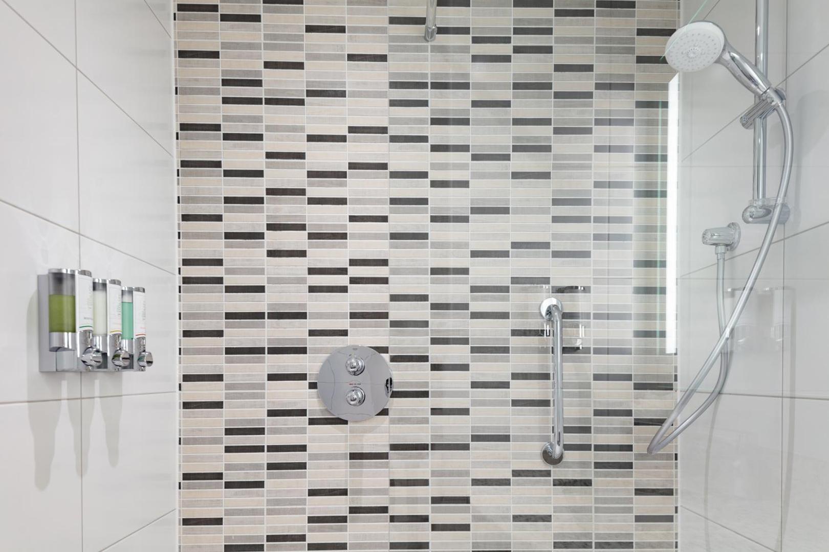 Hampton by Hilton Edinburgh Airport Hampton by Hilton Edinburgh Airport