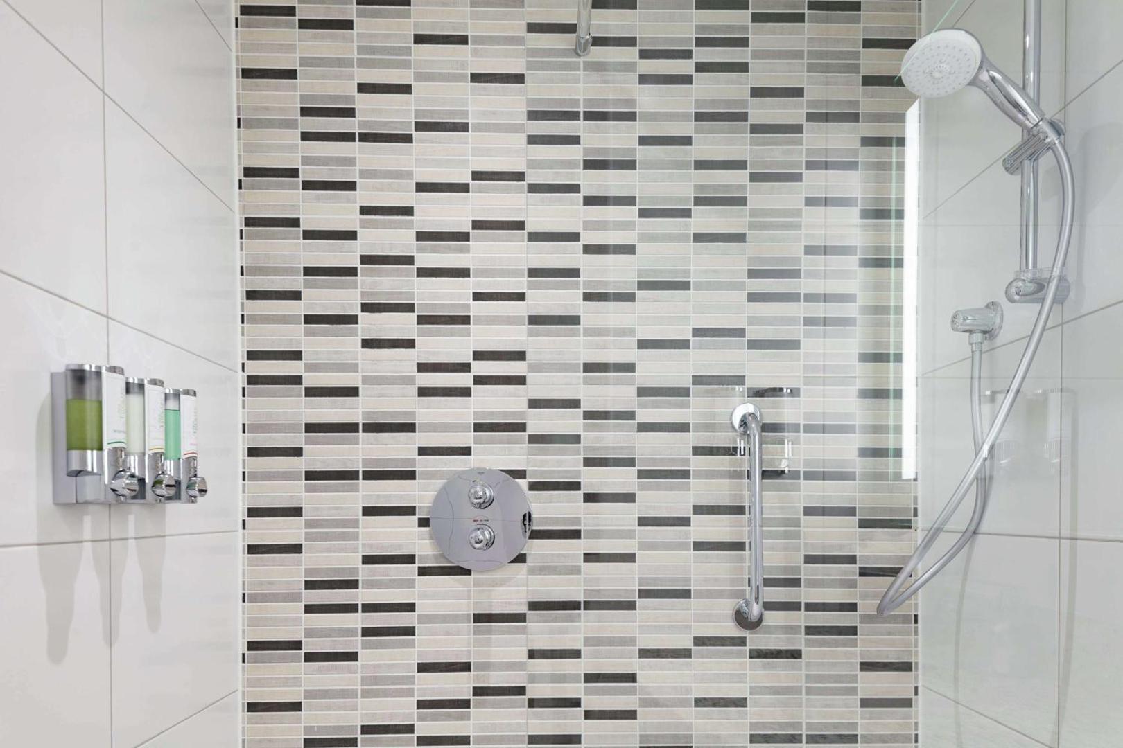 Hampton by Hilton Edinburgh Airport Hampton by Hilton Edinburgh Airport