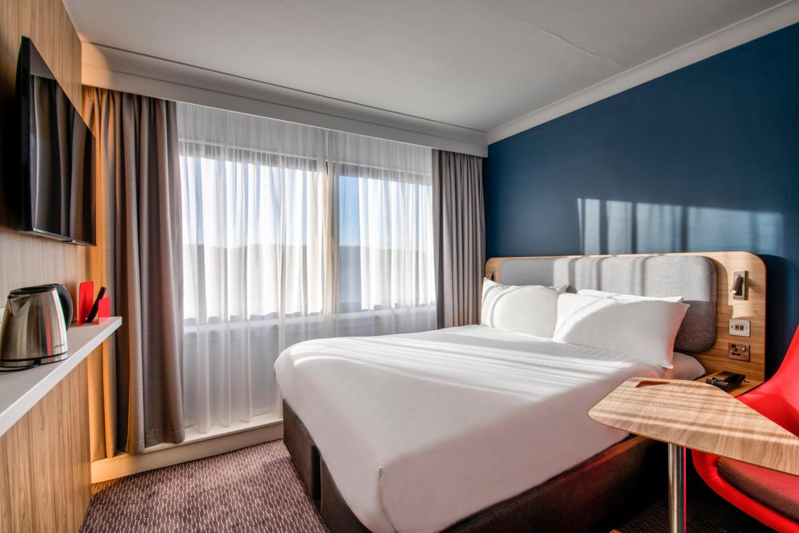 Holiday Inn Edinburgh City - West