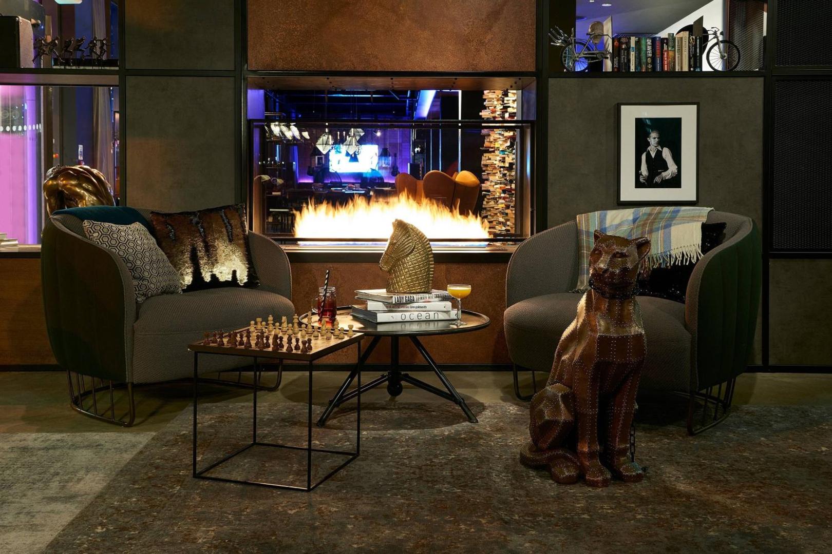 Moxy Edinburgh Airport