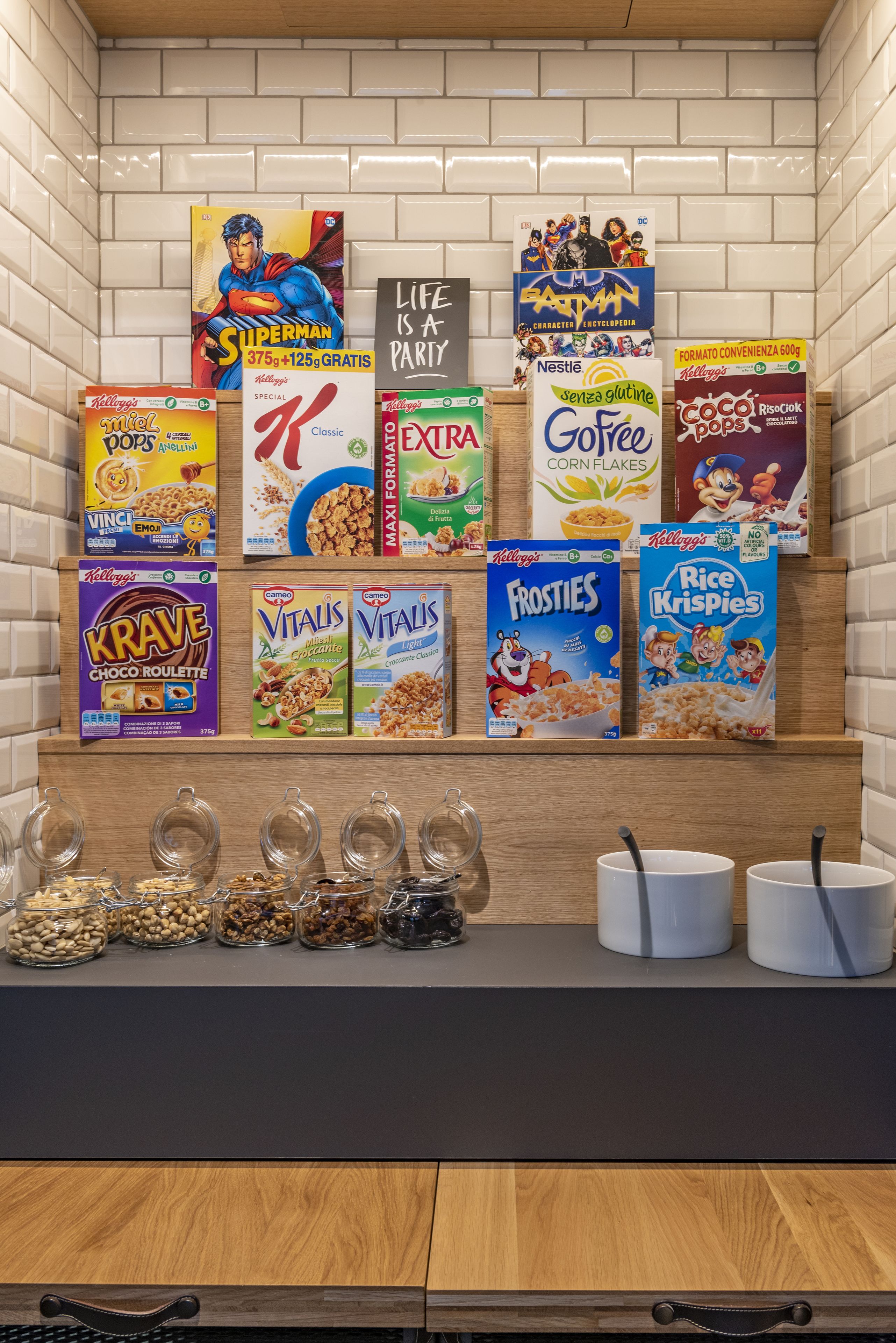 Moxy Edinburgh Airport