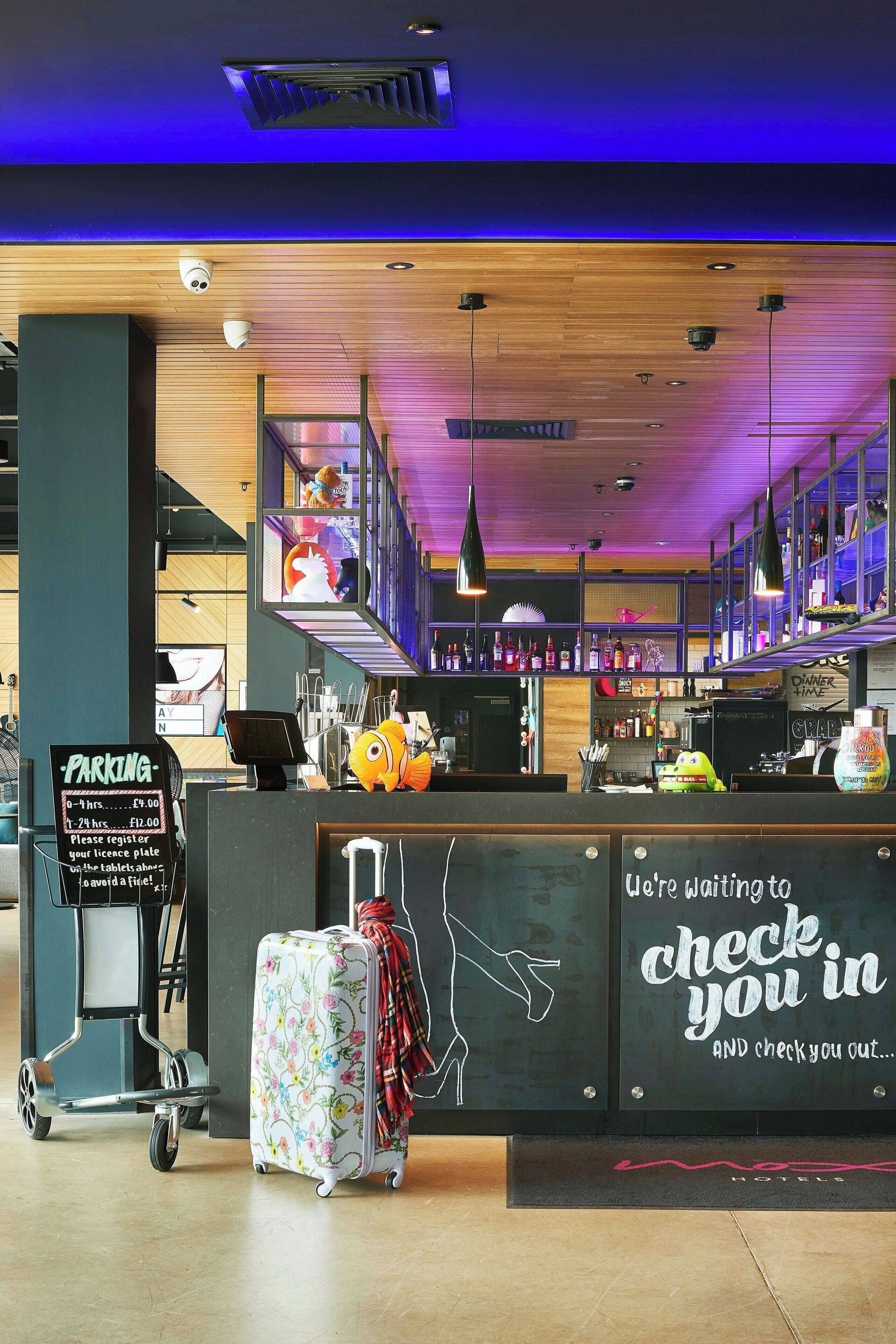Moxy Edinburgh Airport