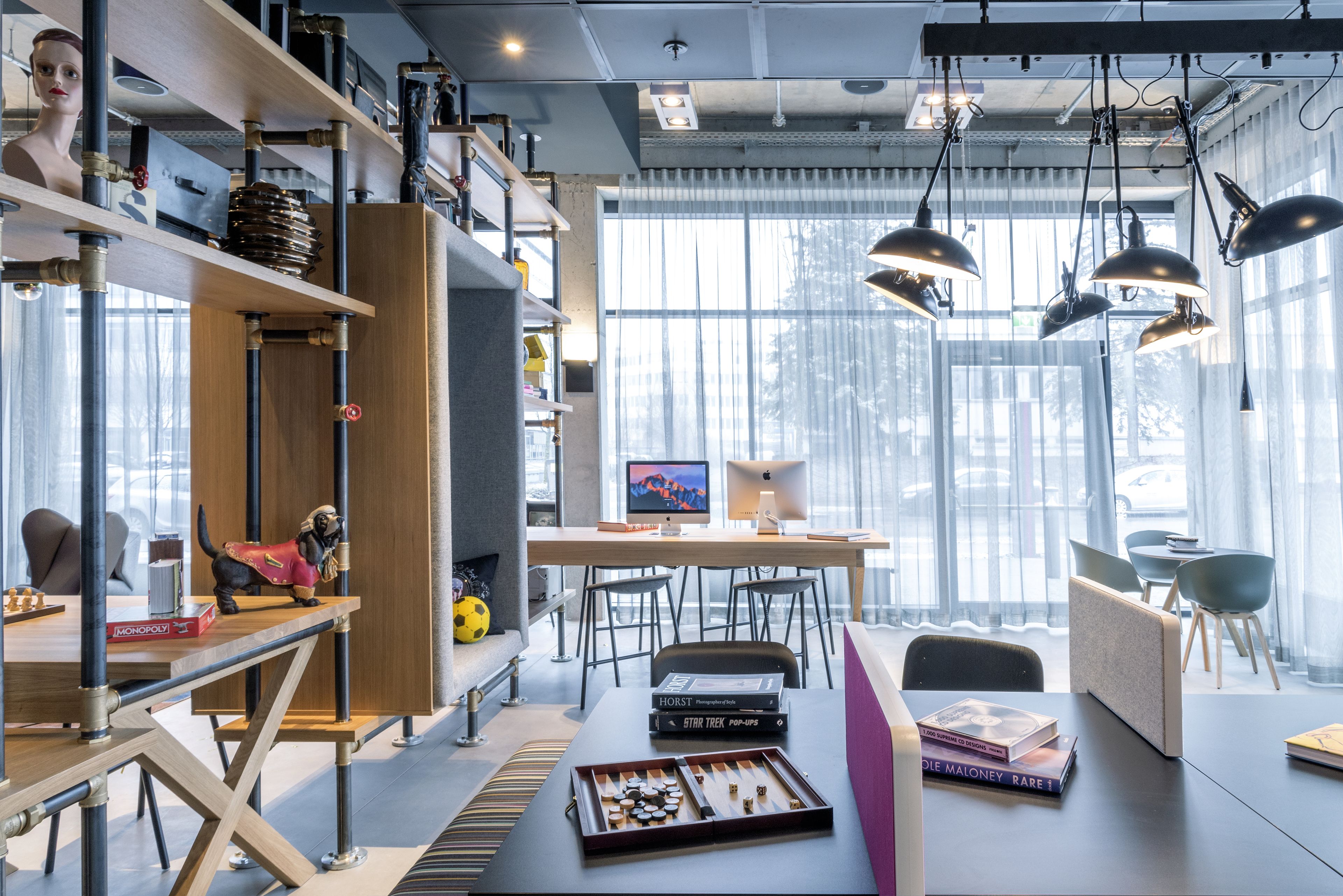 Moxy Edinburgh Airport