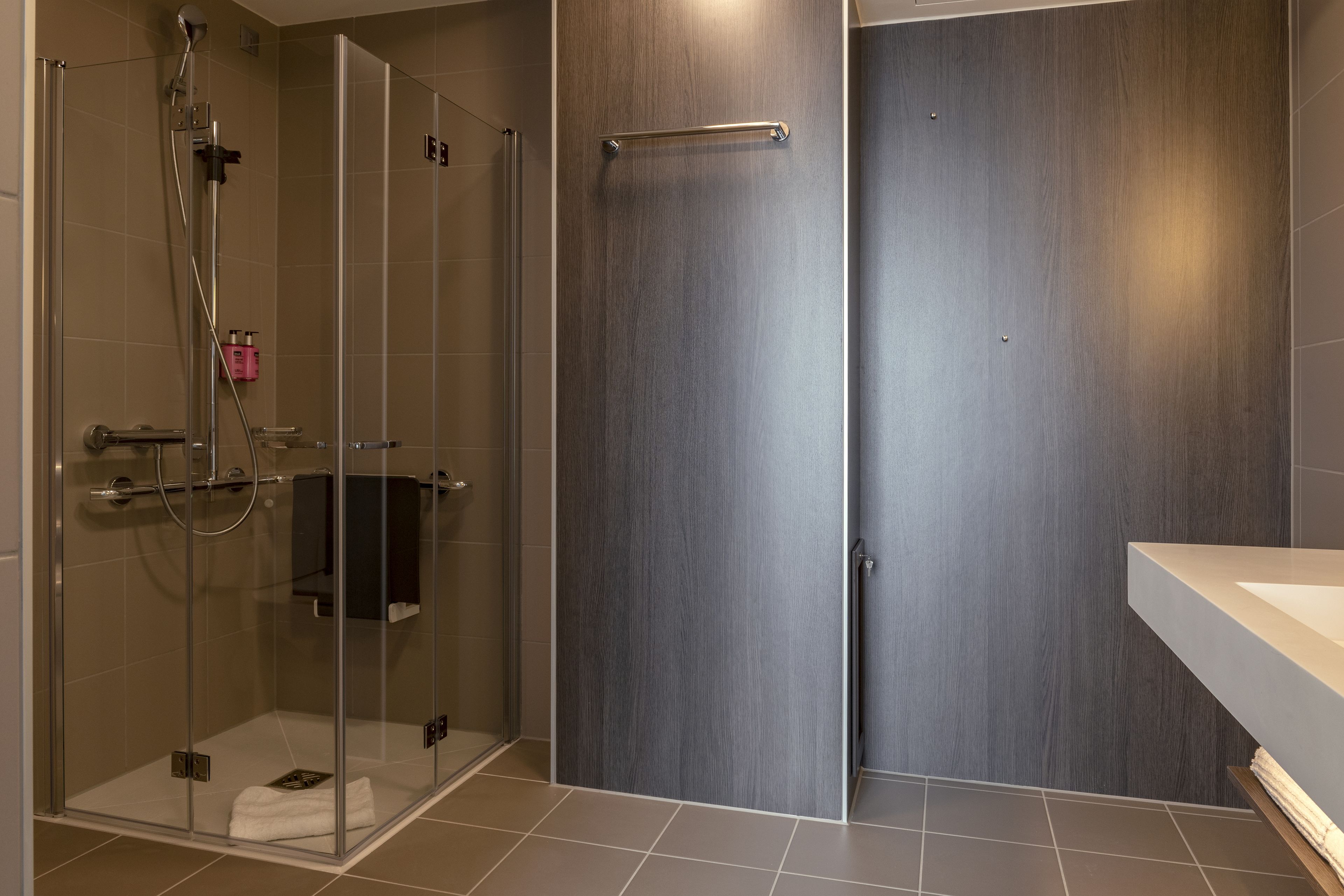 Moxy Edinburgh Airport