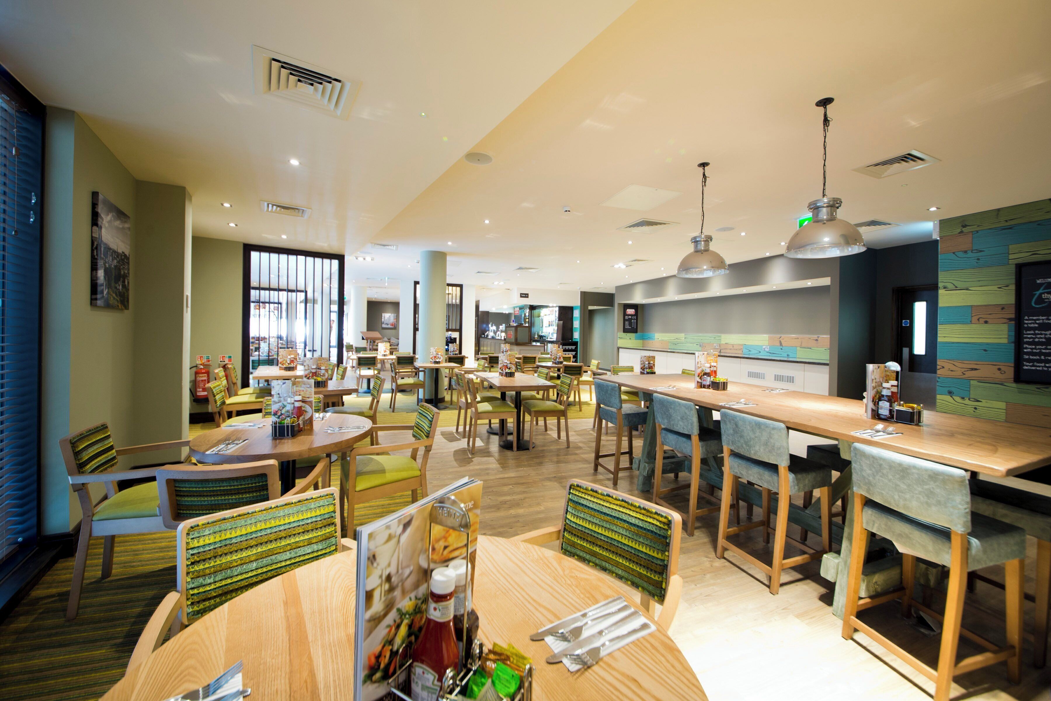 Premier Inn Edinburgh City Centre Royal Mile Premier Inn Edinburgh City Centre Royal Mile