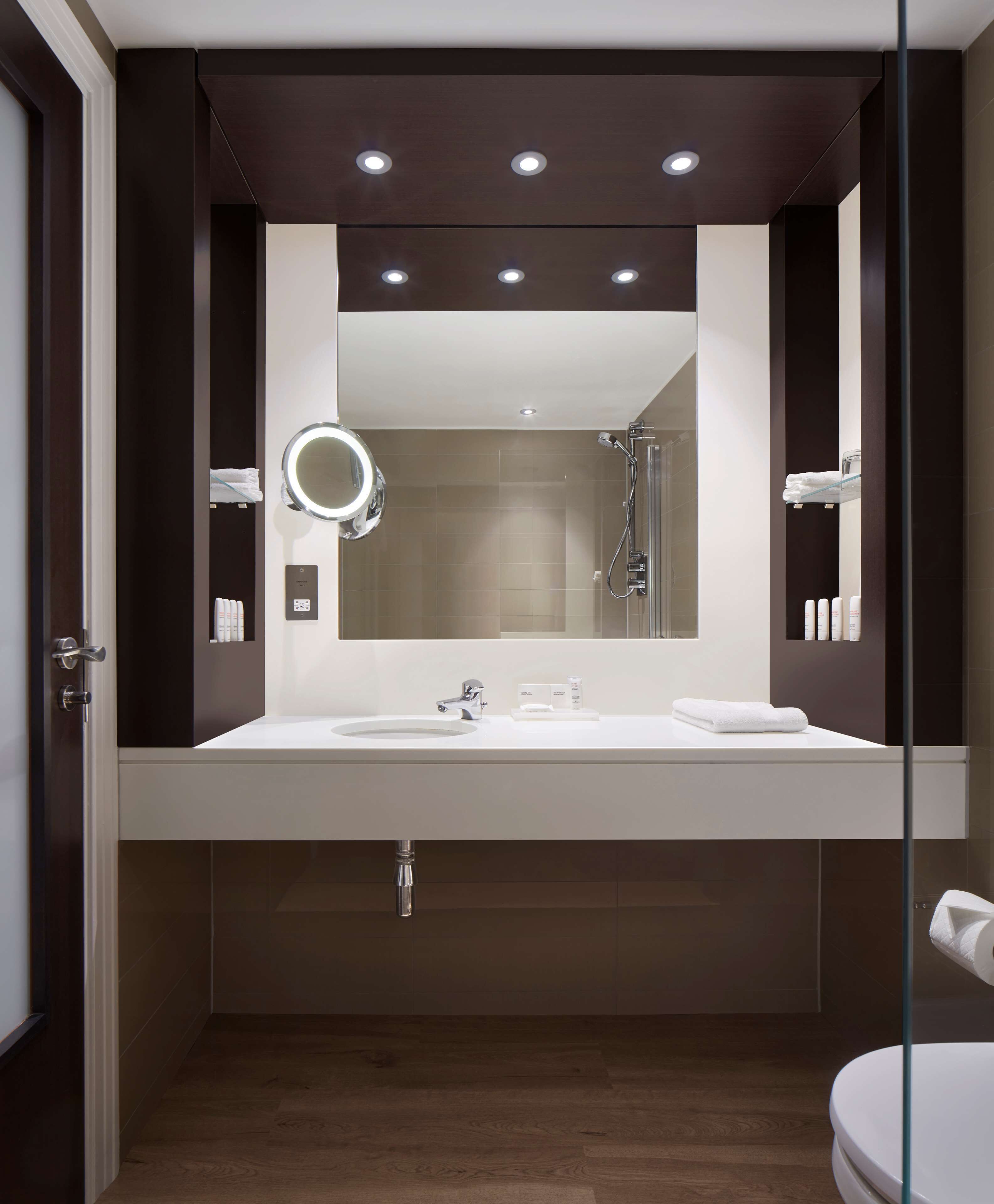 Radisson Blu Edinburgh Radisson Blu Edinburgh