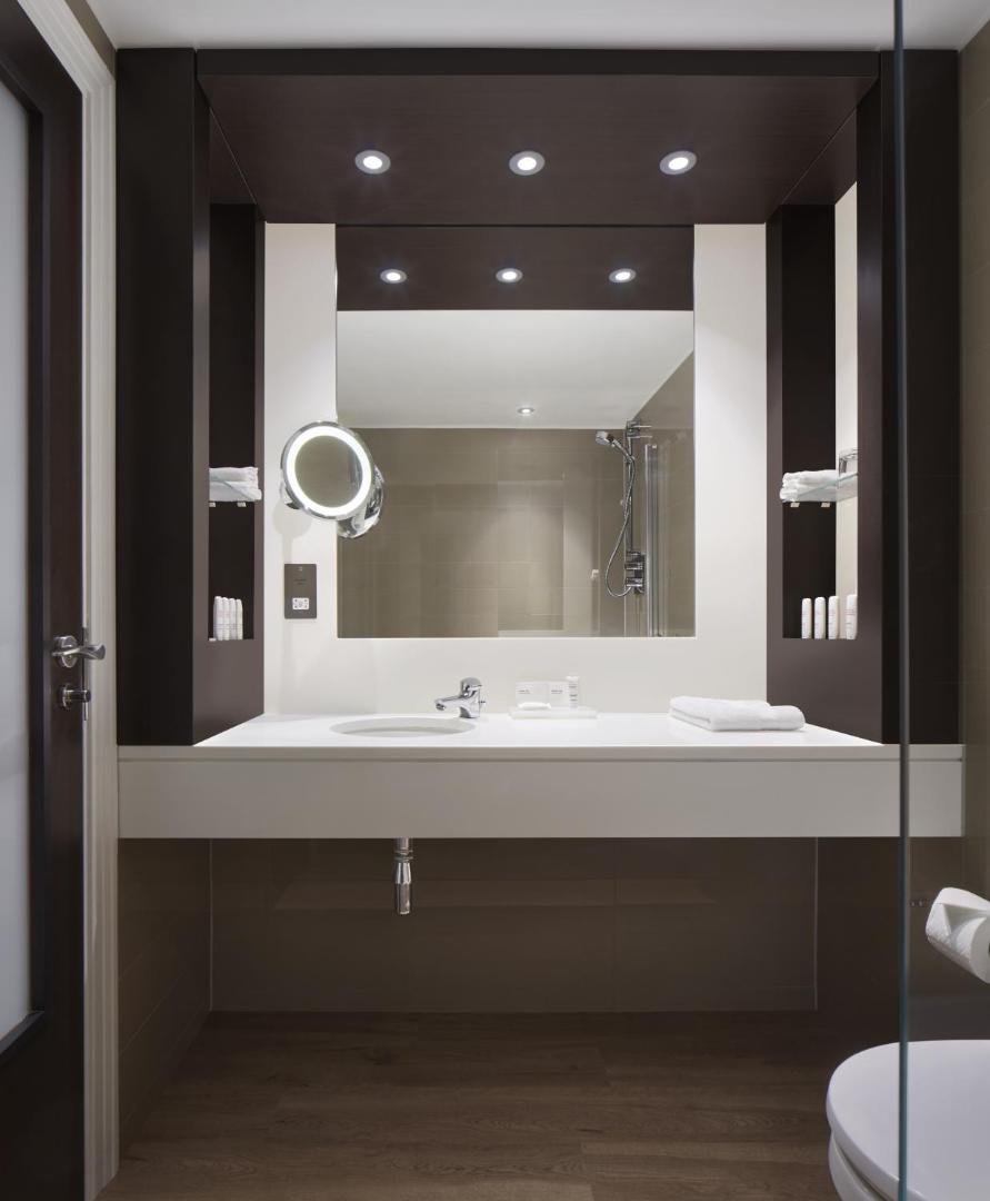 Radisson Blu Edinburgh Radisson Blu Edinburgh