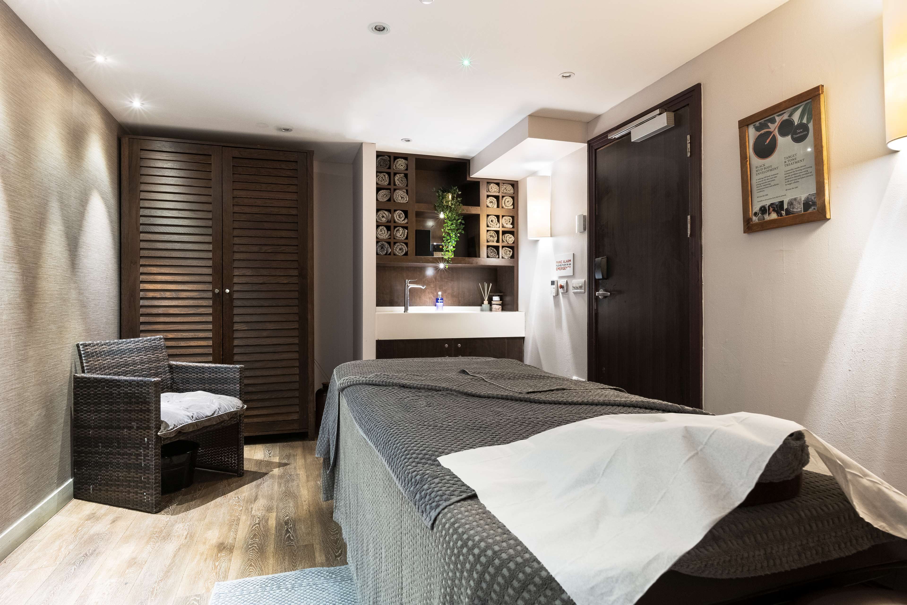 Radisson Blu Edinburgh Radisson Blu Edinburgh