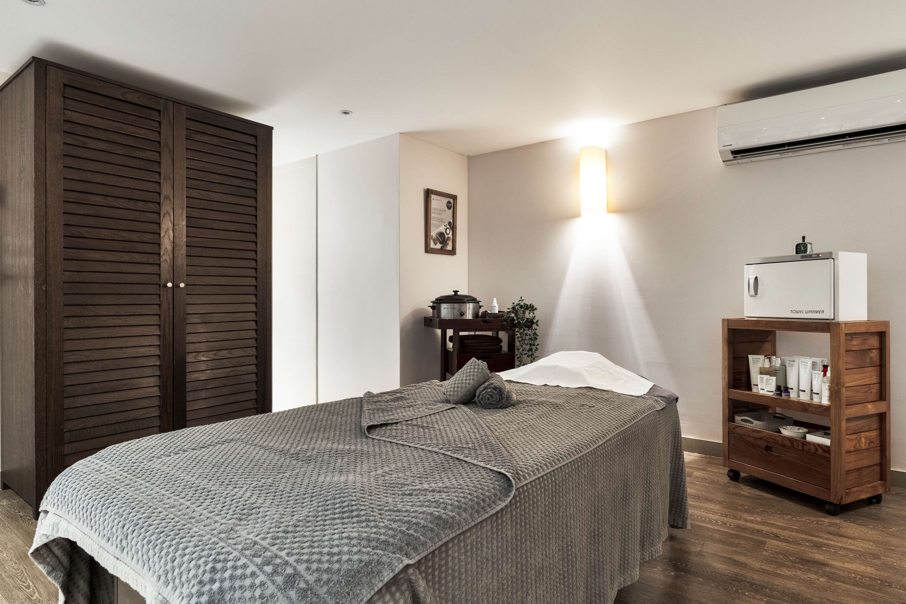 Radisson Blu Edinburgh Radisson Blu Edinburgh