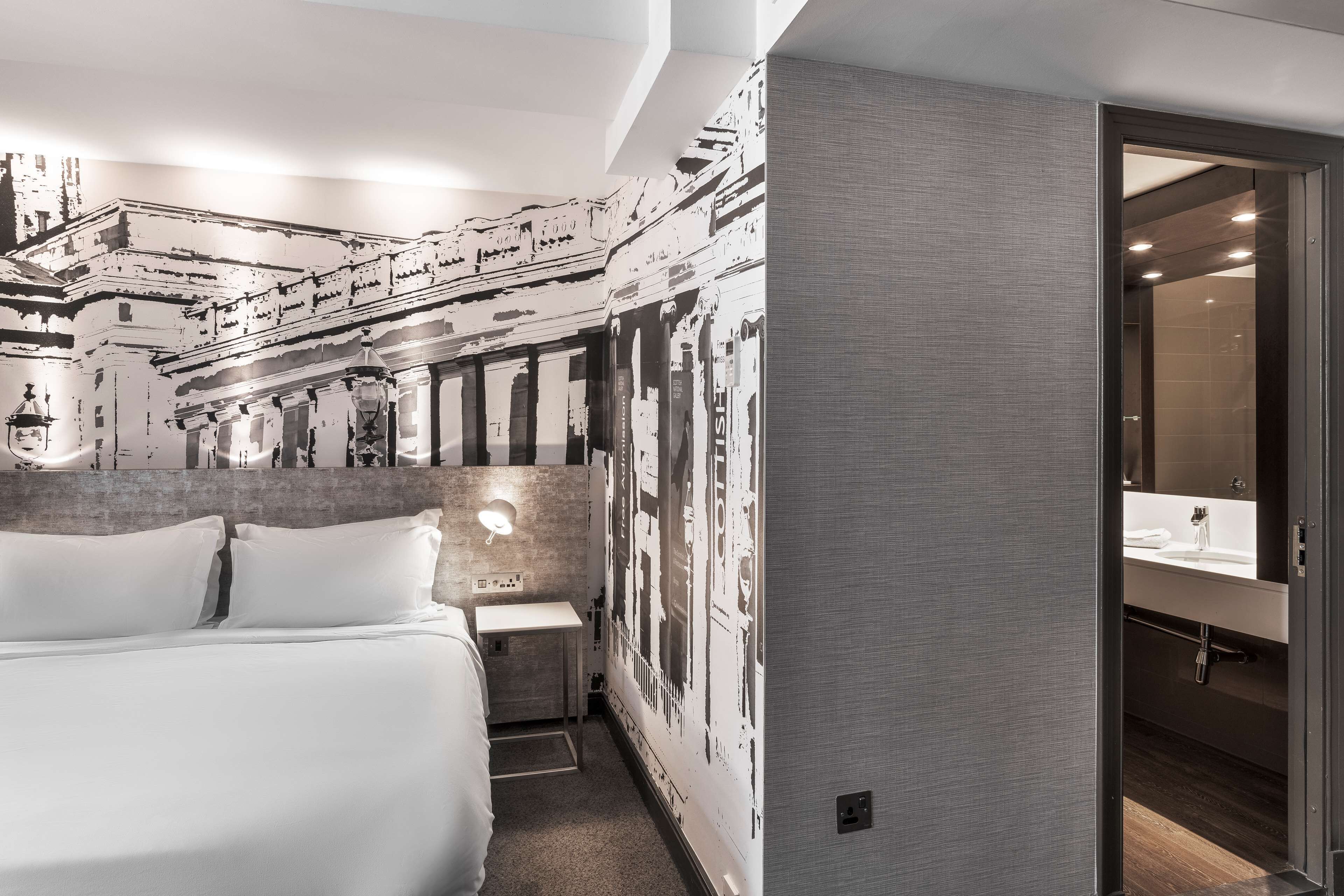 Radisson Blu Edinburgh Radisson Blu Edinburgh