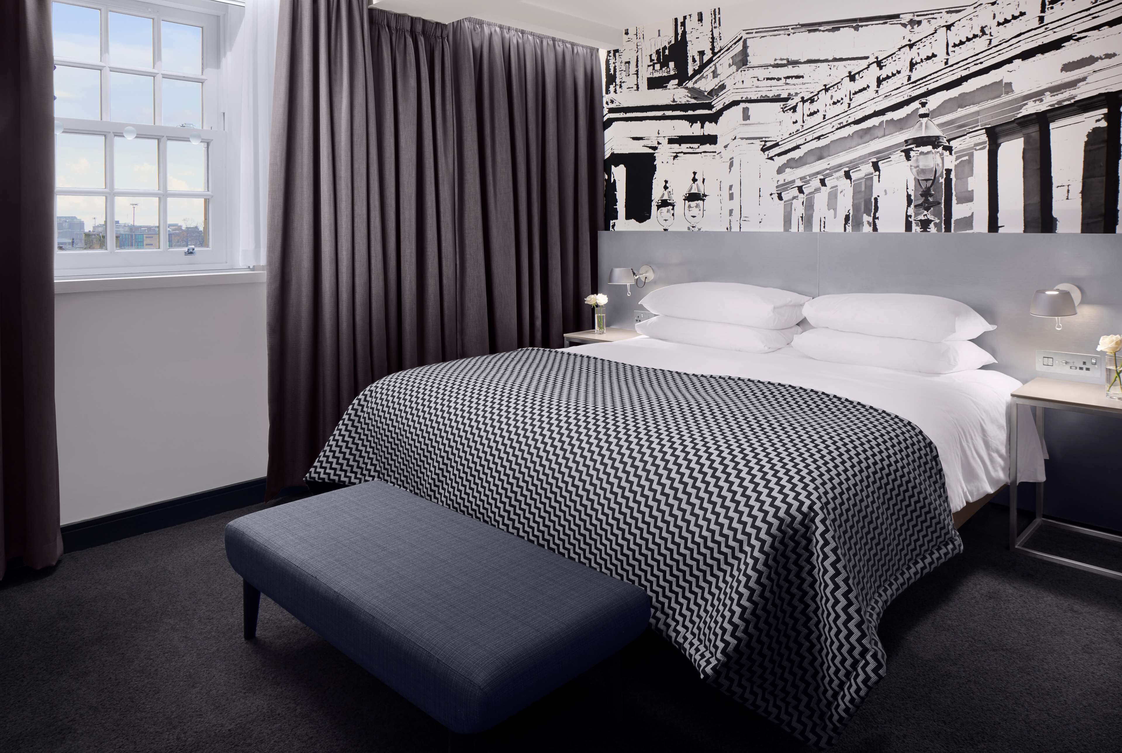 Radisson Blu Edinburgh Radisson Blu Edinburgh