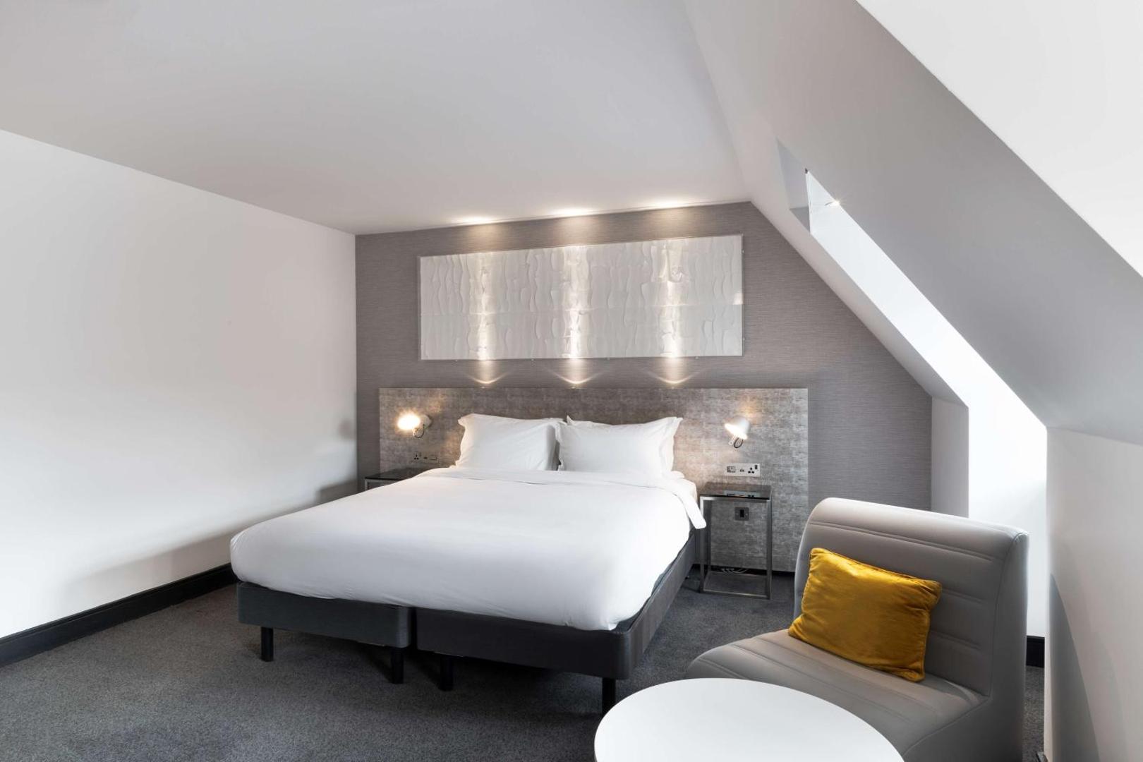 Radisson Blu Edinburgh Radisson Blu Edinburgh