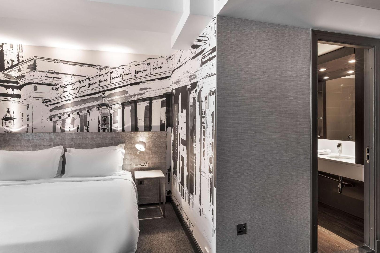 Radisson Blu Edinburgh Radisson Blu Edinburgh