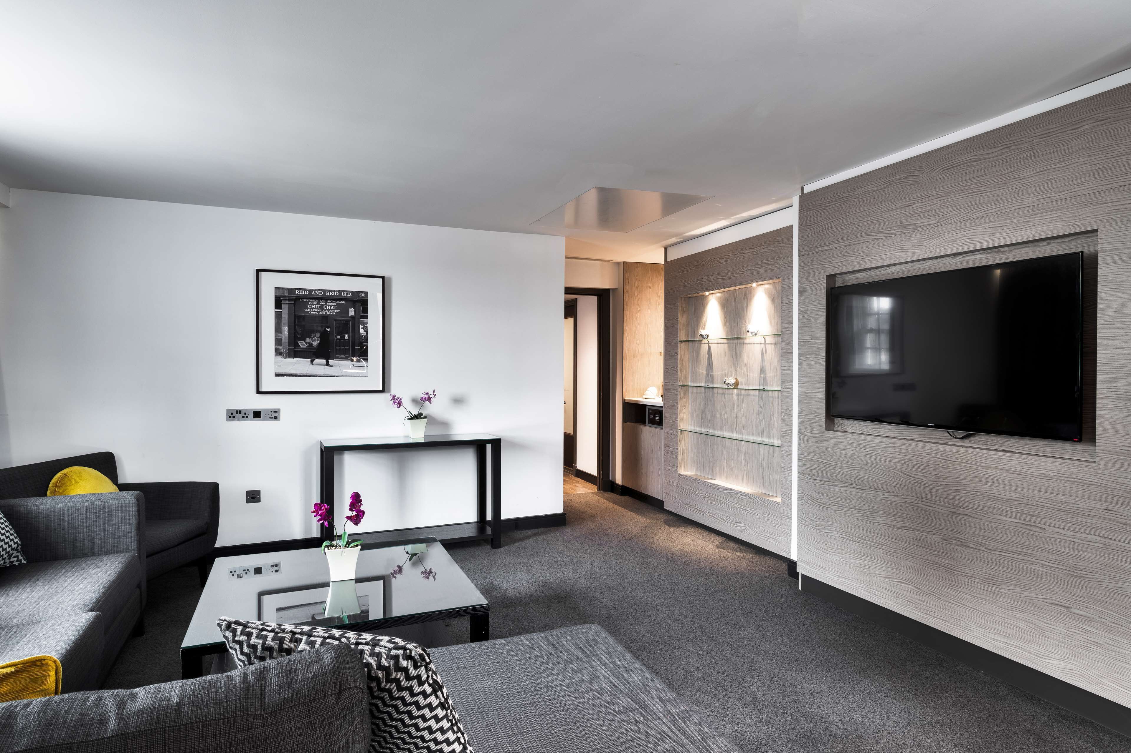 Radisson Blu Edinburgh Radisson Blu Edinburgh