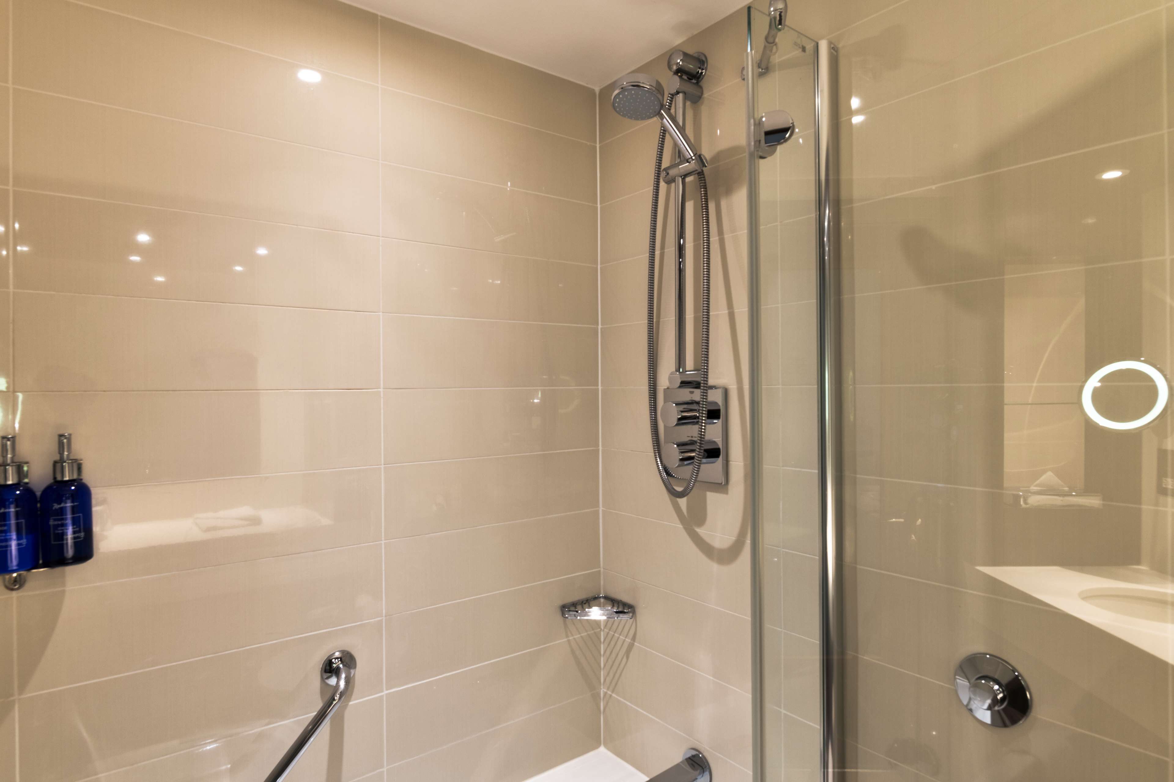 Radisson Blu Edinburgh Radisson Blu Edinburgh