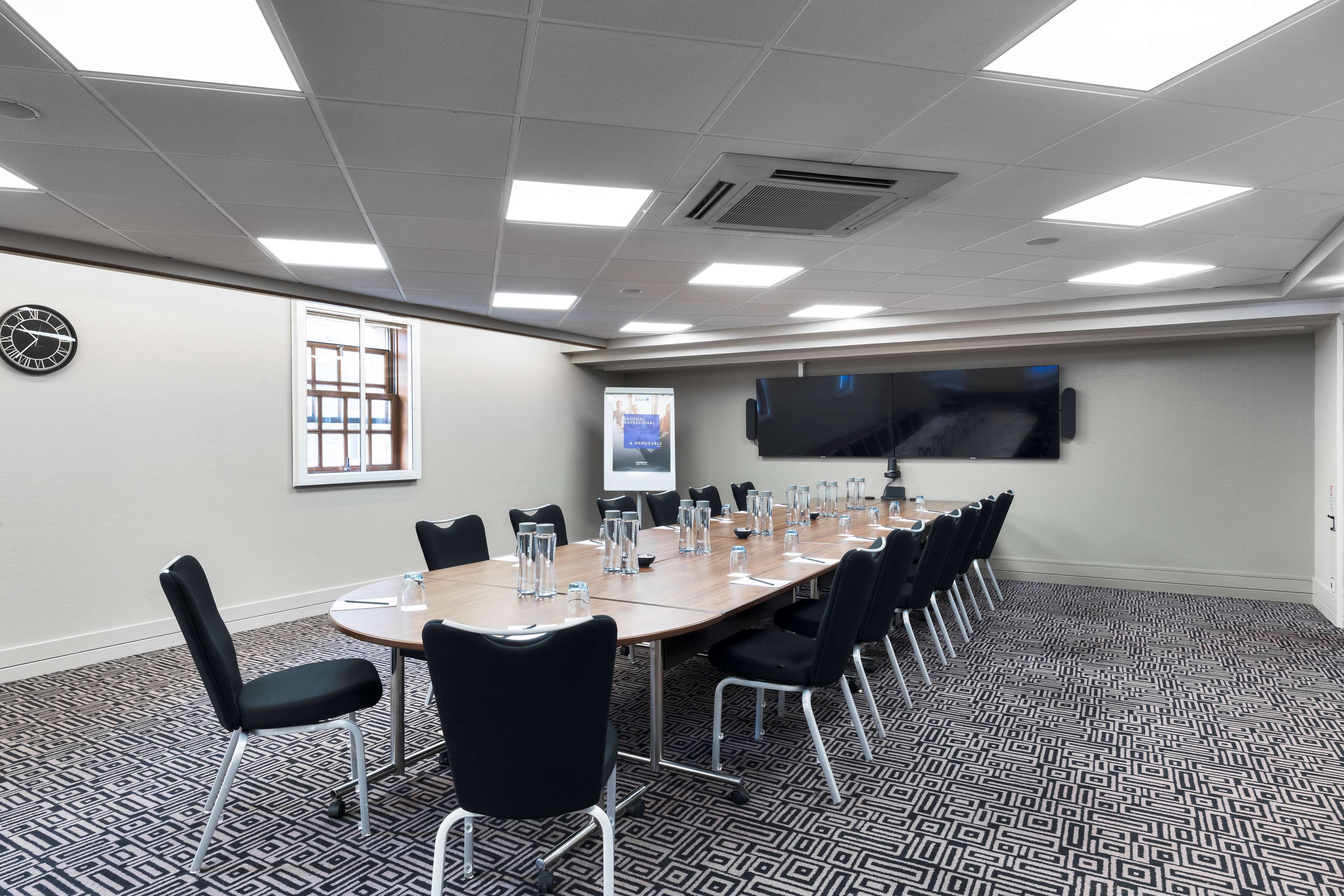 Radisson Blu Edinburgh Radisson Blu Edinburgh