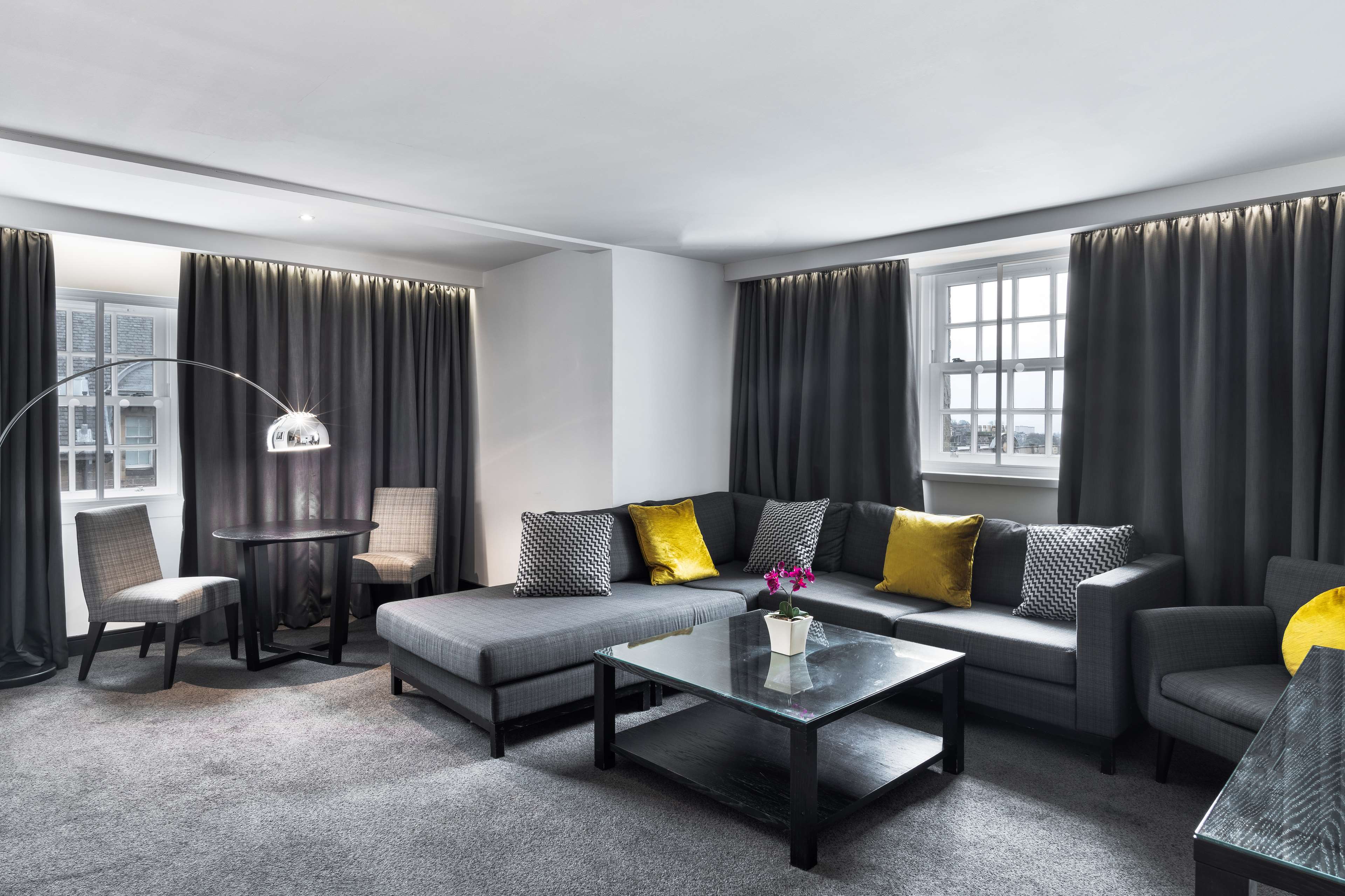 Radisson Blu Edinburgh Radisson Blu Edinburgh