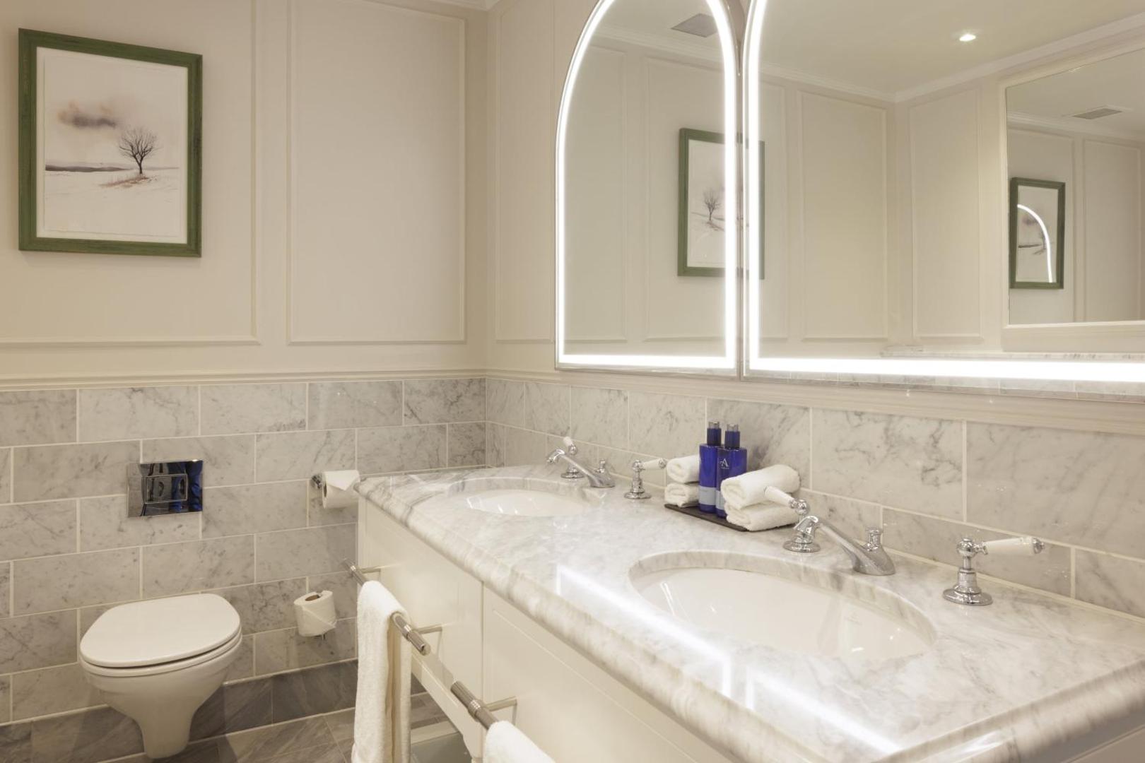 The Caledonian Edinburgh, Curio Collection by Hilton The Caledonian Edinburgh, Curio Collection by Hilton