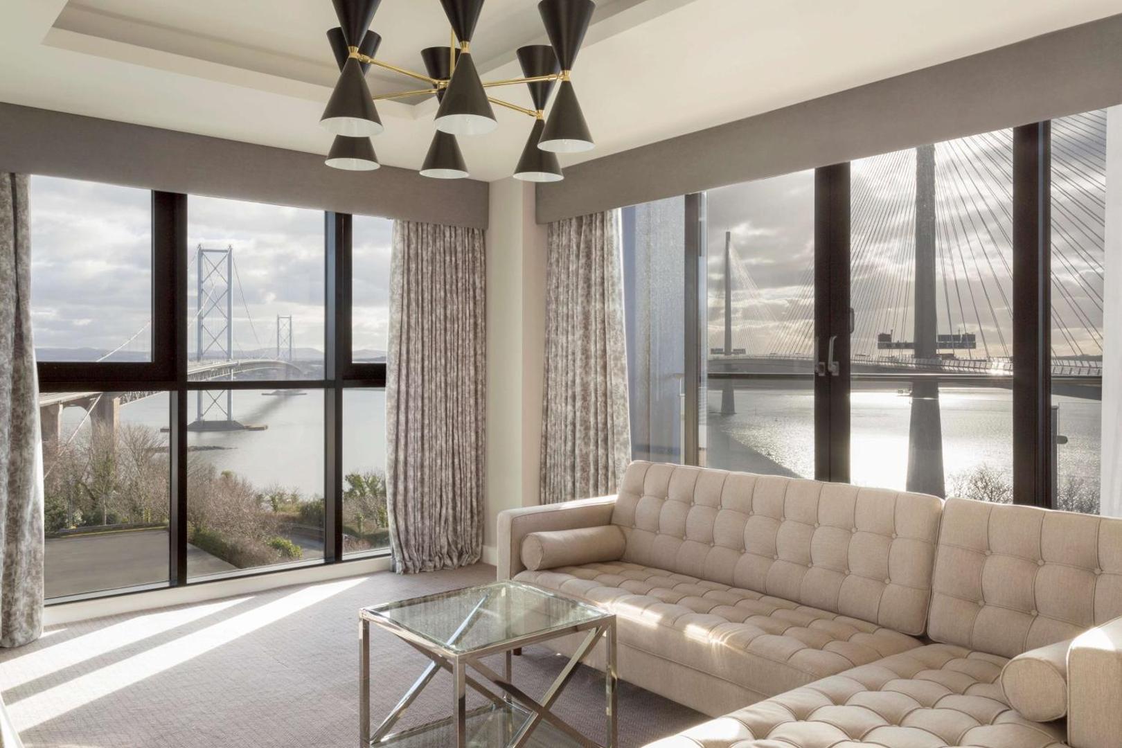 The DoubleTree by Hilton Edinburgh - Queensferry Crossing The DoubleTree by Hilton Edinburgh - Queensferry Crossing