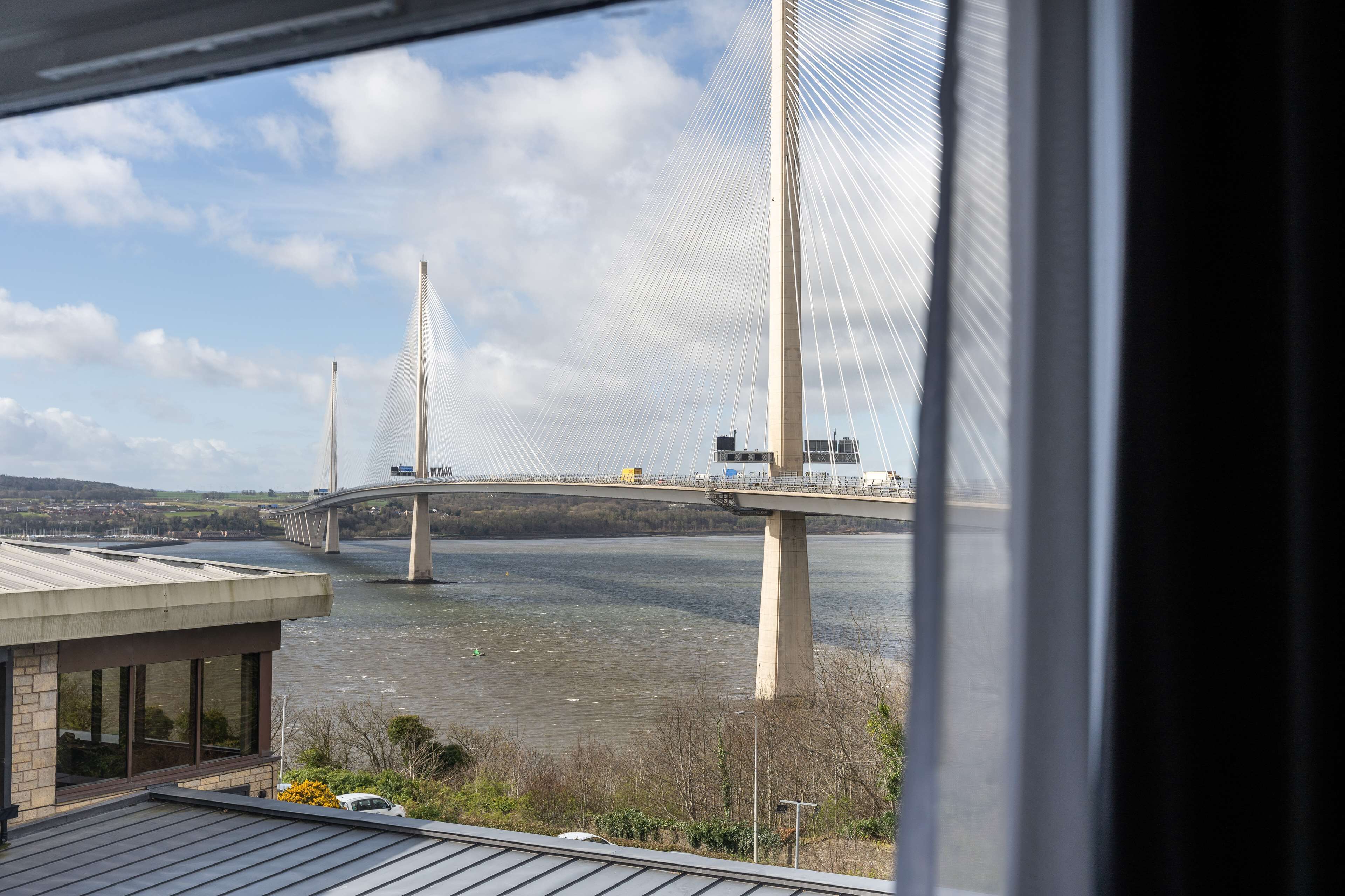 The DoubleTree by Hilton Edinburgh - Queensferry Crossing The DoubleTree by Hilton Edinburgh - Queensferry Crossing