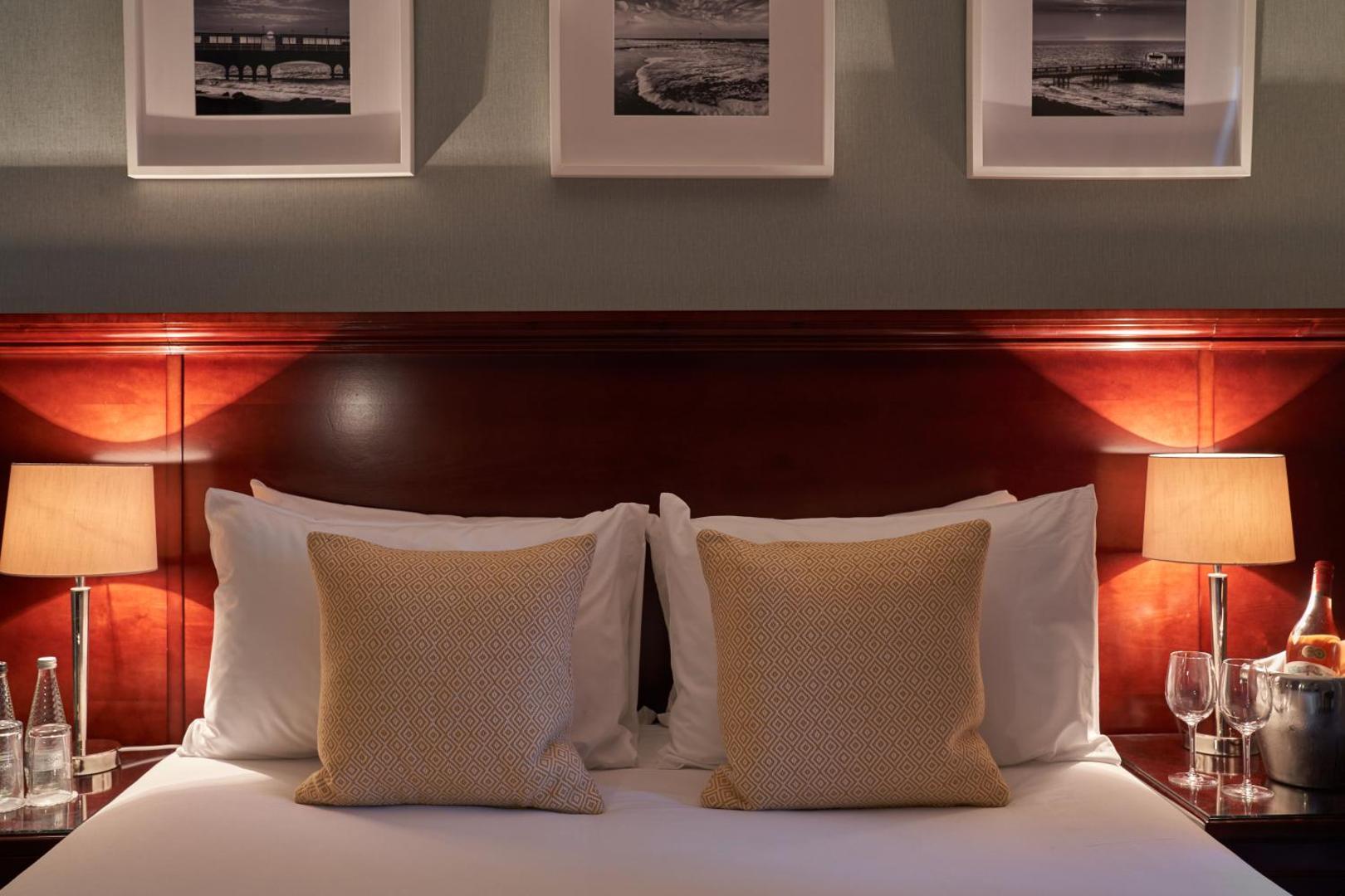 Best Western Plus The Connaught Hotel & Spa Best Western Plus The Connaught Hotel & Spa