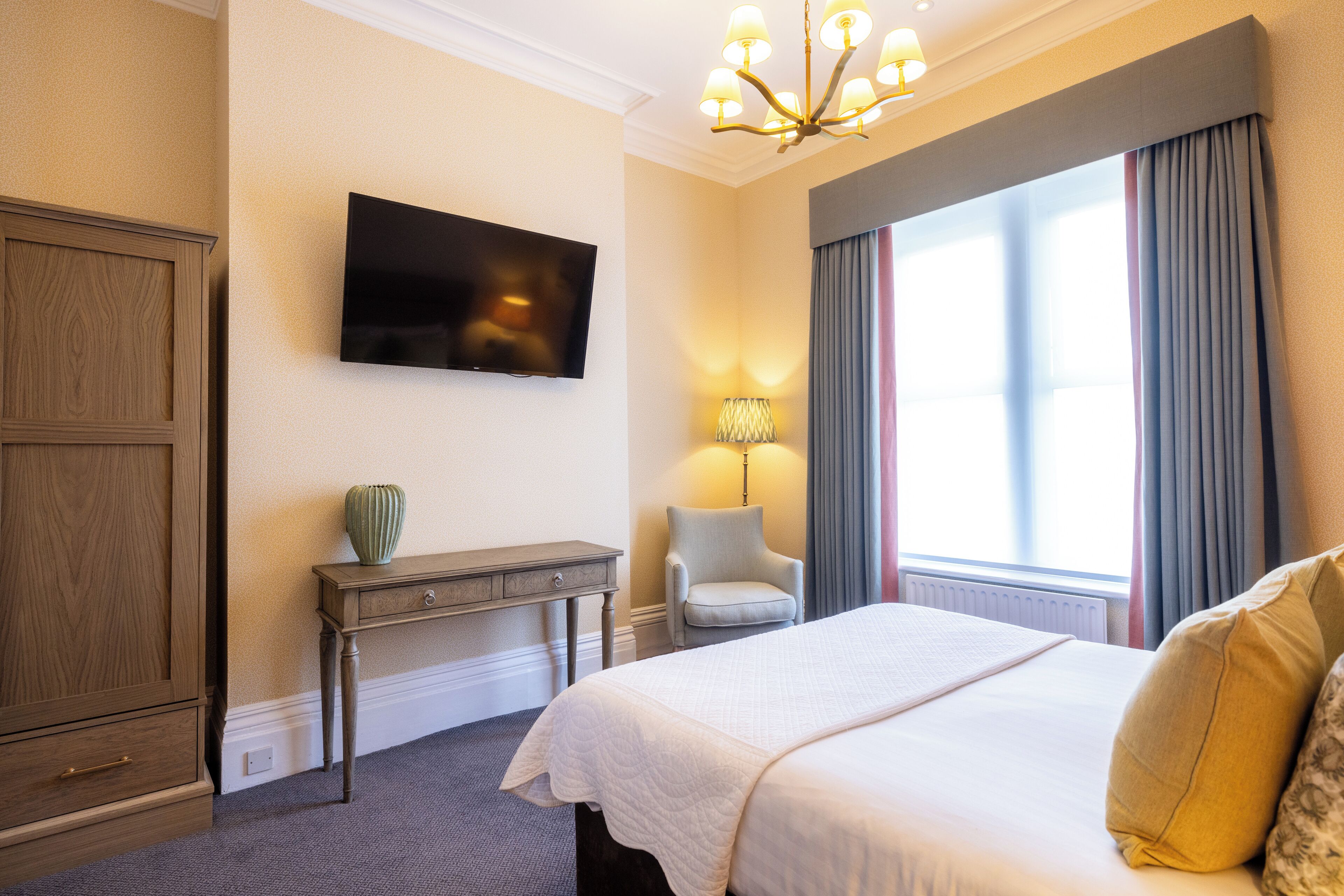 Best Western Plus The Connaught Hotel & Spa Best Western Plus The Connaught Hotel & Spa