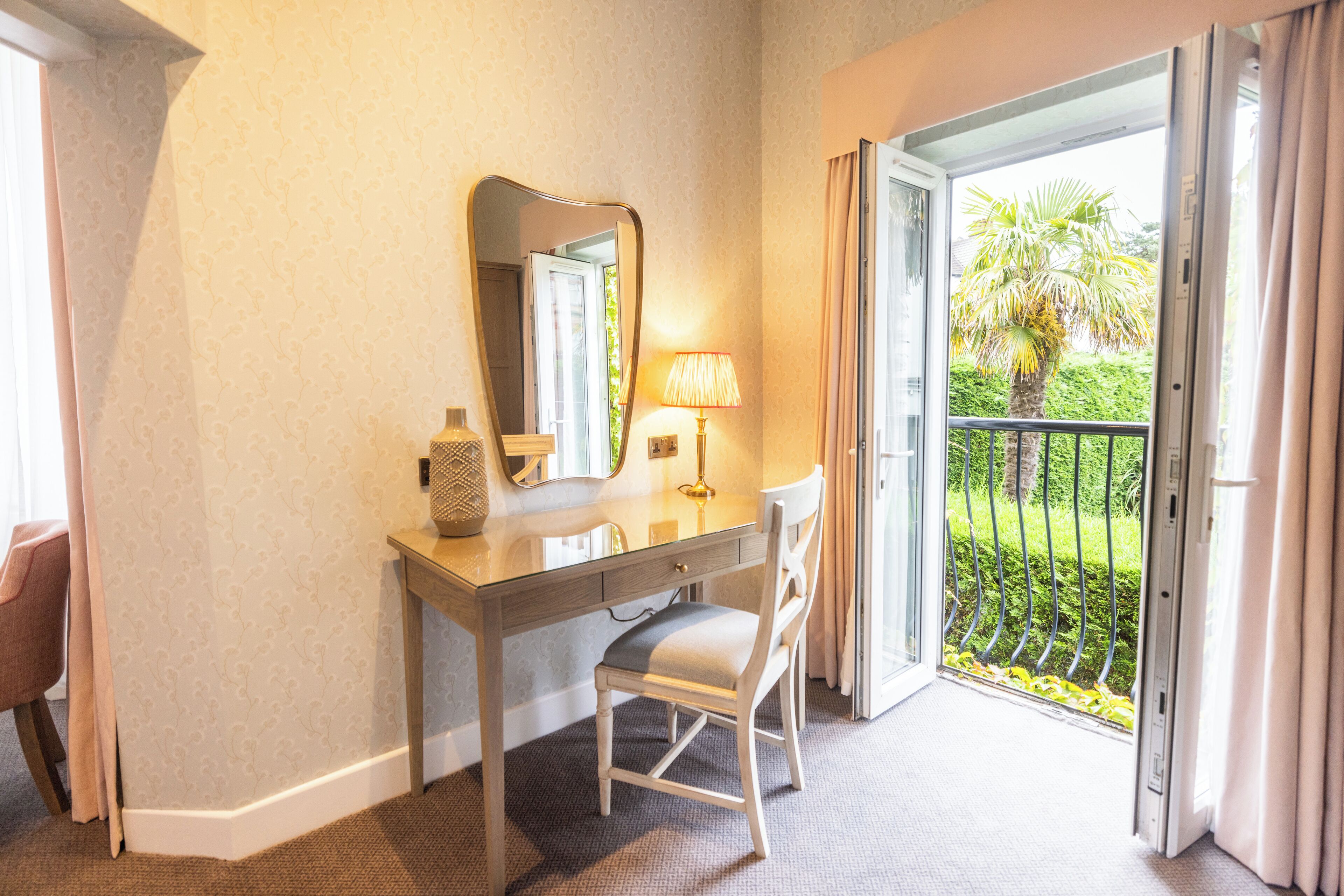 Best Western Plus The Connaught Hotel & Spa Best Western Plus The Connaught Hotel & Spa