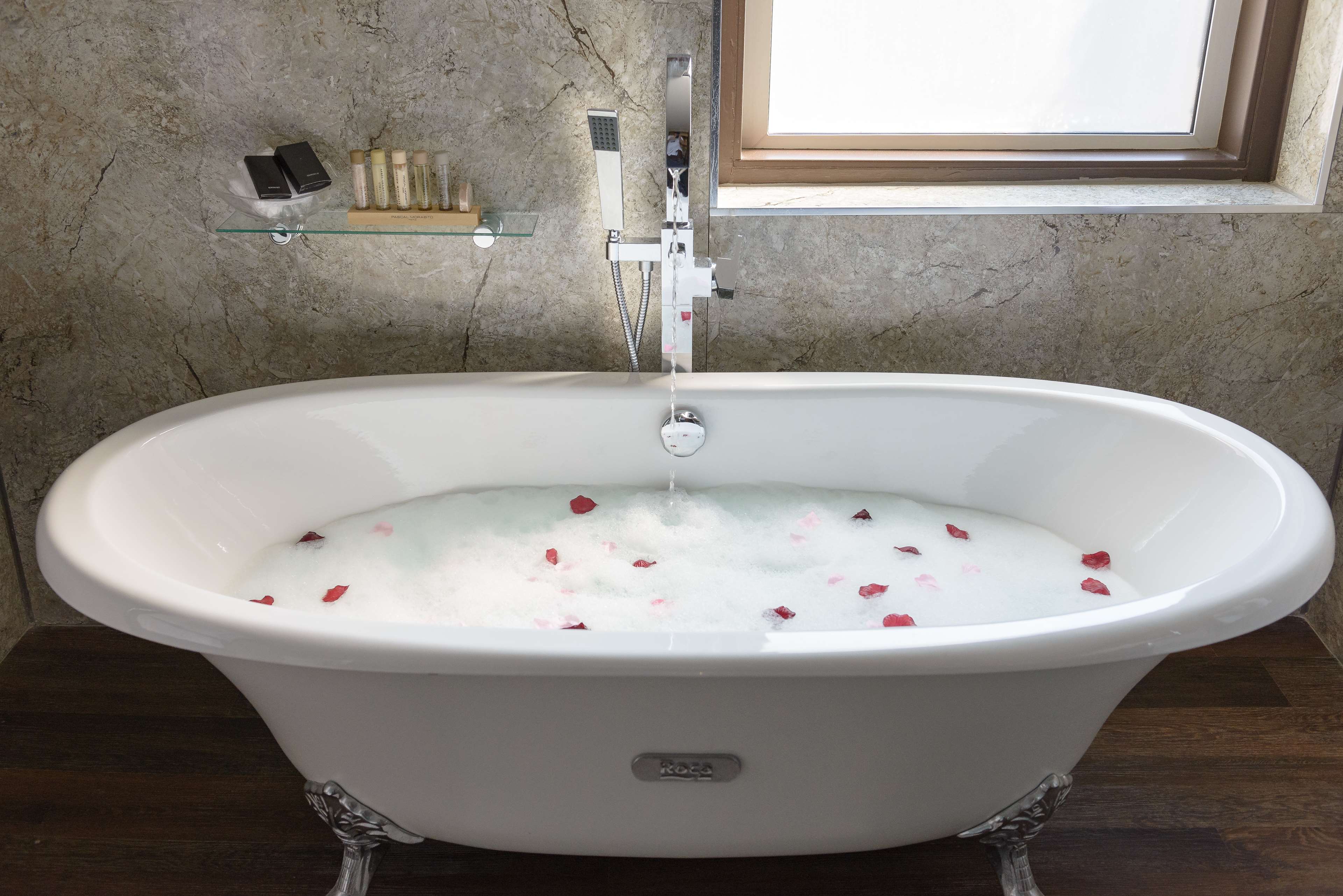 Best Western Plus The Connaught Hotel & Spa Best Western Plus The Connaught Hotel & Spa