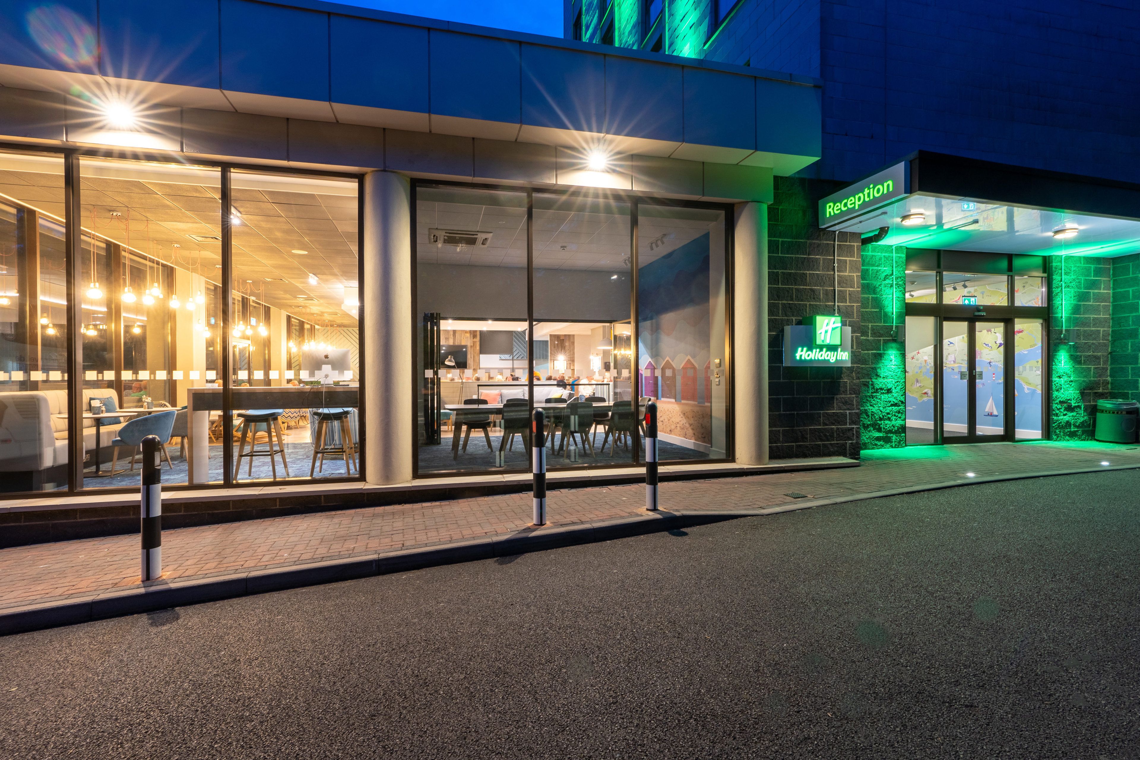 Holiday Inn Bournemouth Holiday Inn Bournemouth