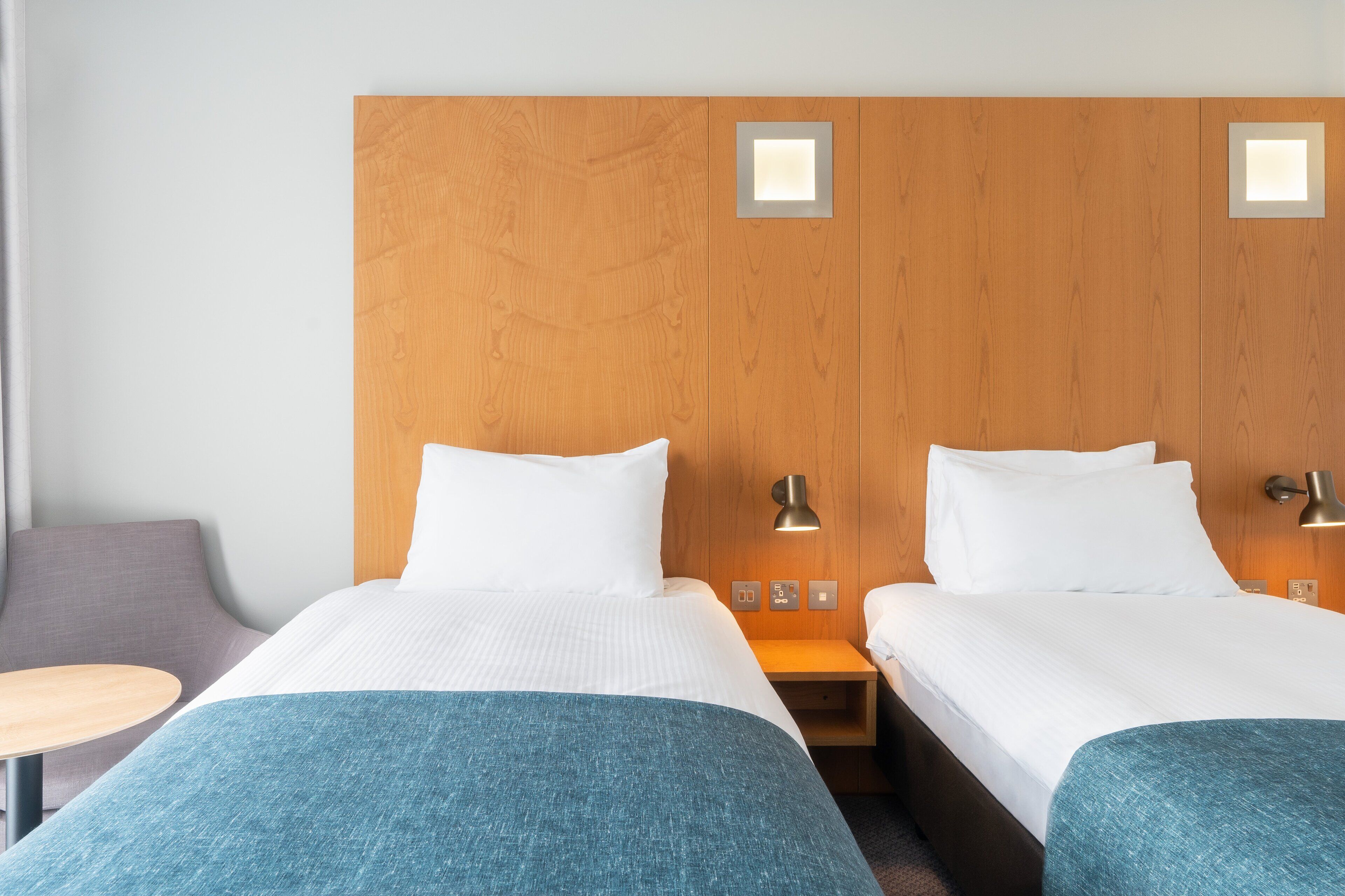 Holiday Inn Bournemouth Holiday Inn Bournemouth