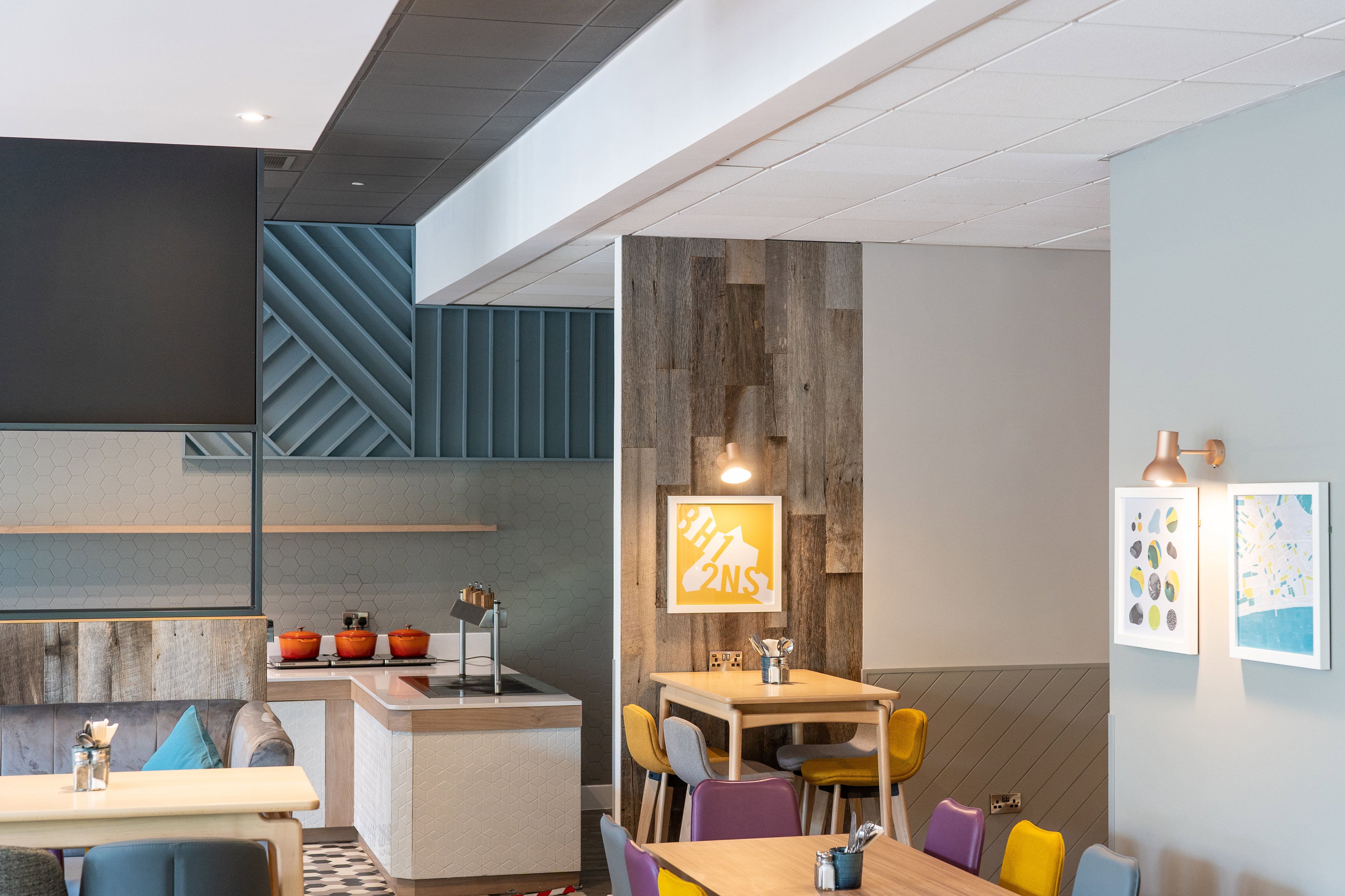 Holiday Inn Bournemouth Holiday Inn Bournemouth