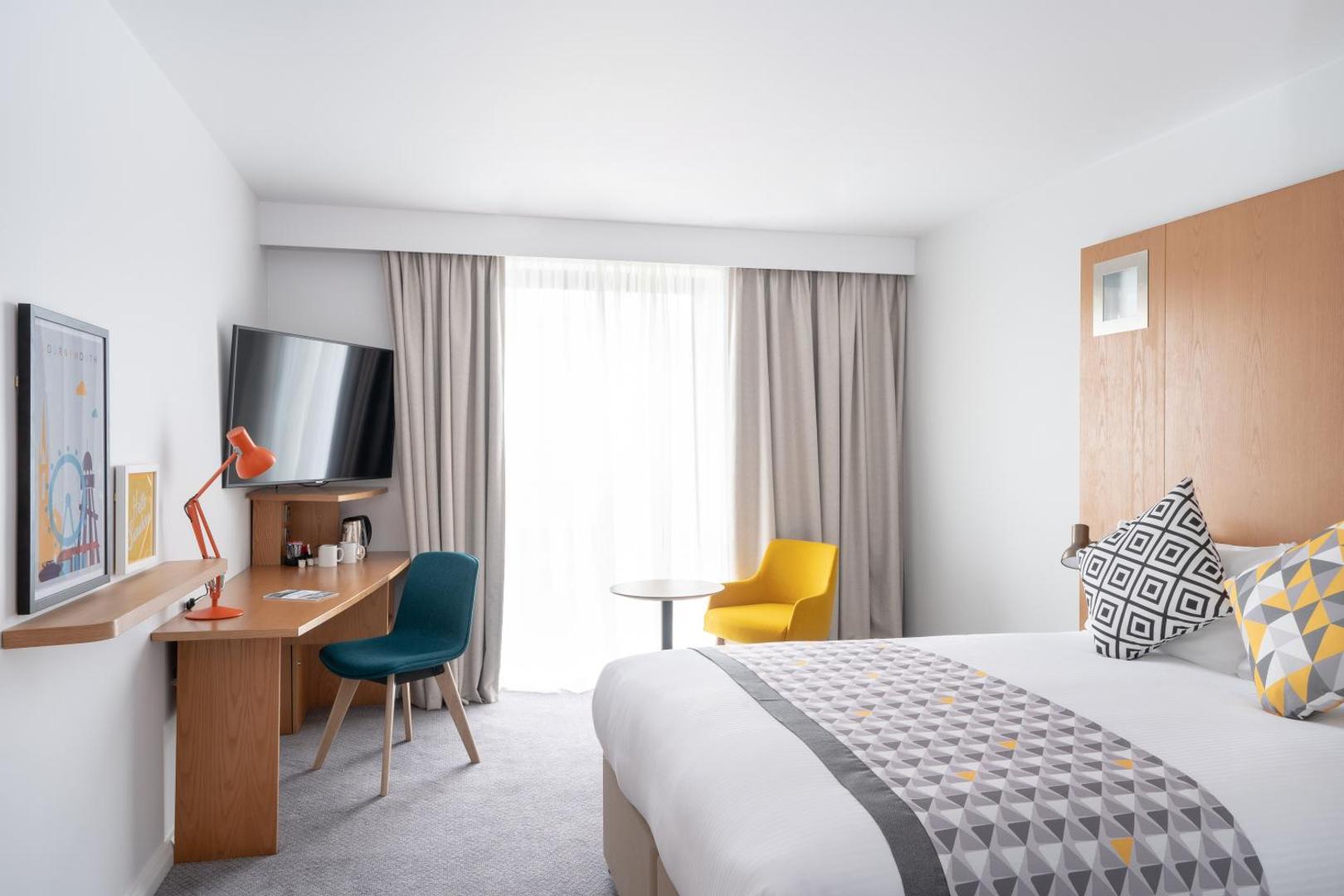 Holiday Inn Bournemouth Holiday Inn Bournemouth