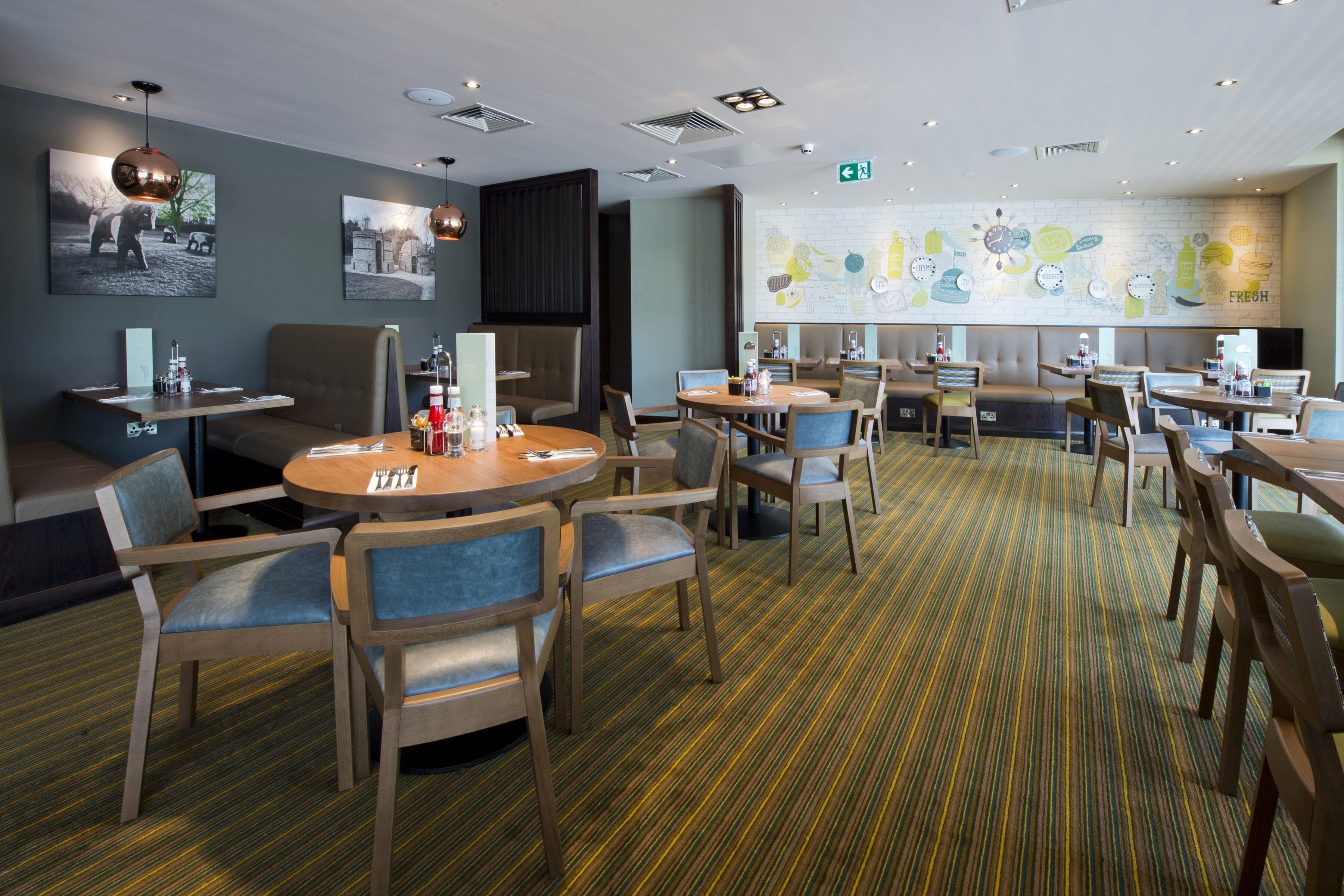 Premier Inn Milton Keynes Central Theatre District Hotel