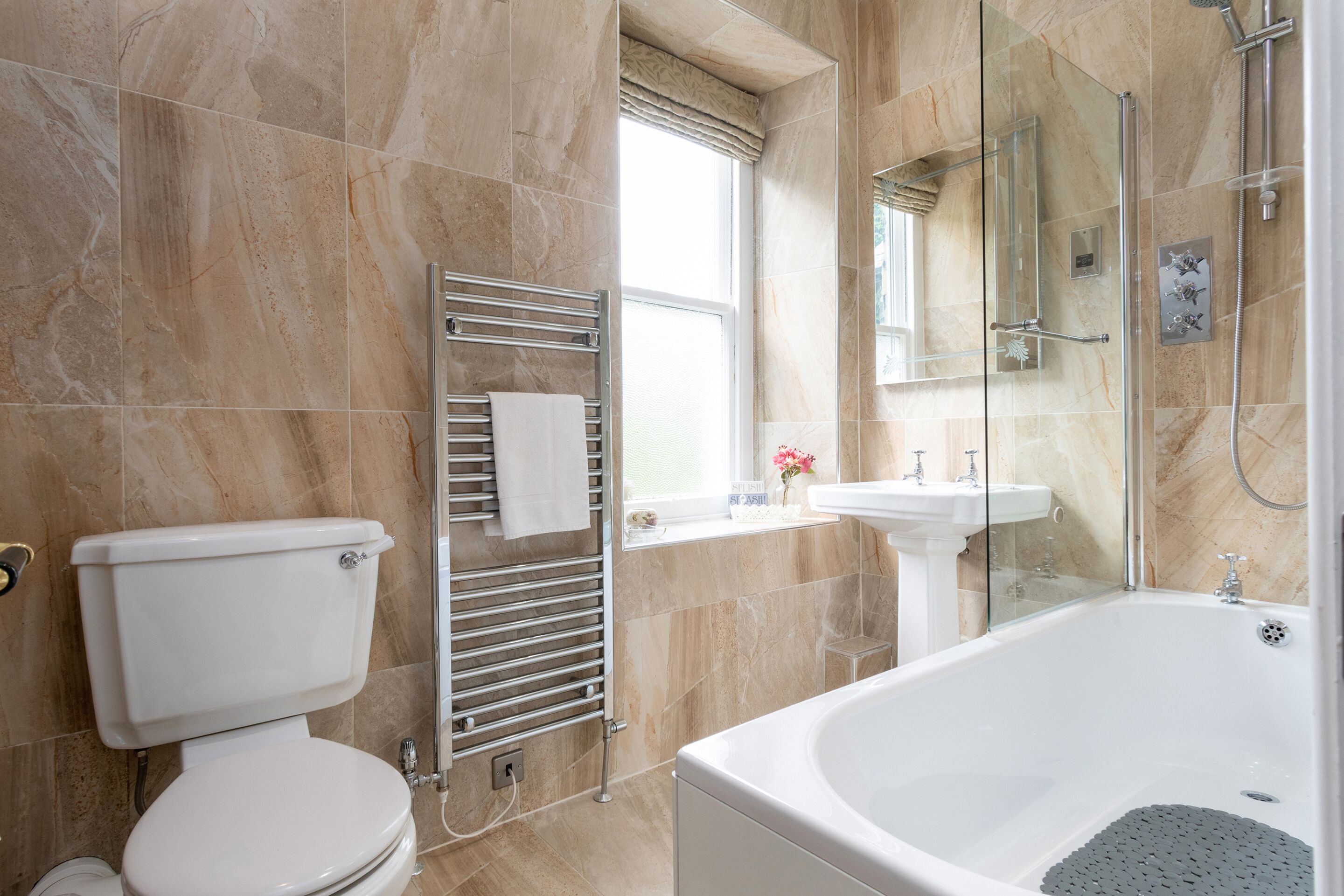 Afon Rhaiadr Country House Afon Rhaiadr Country House