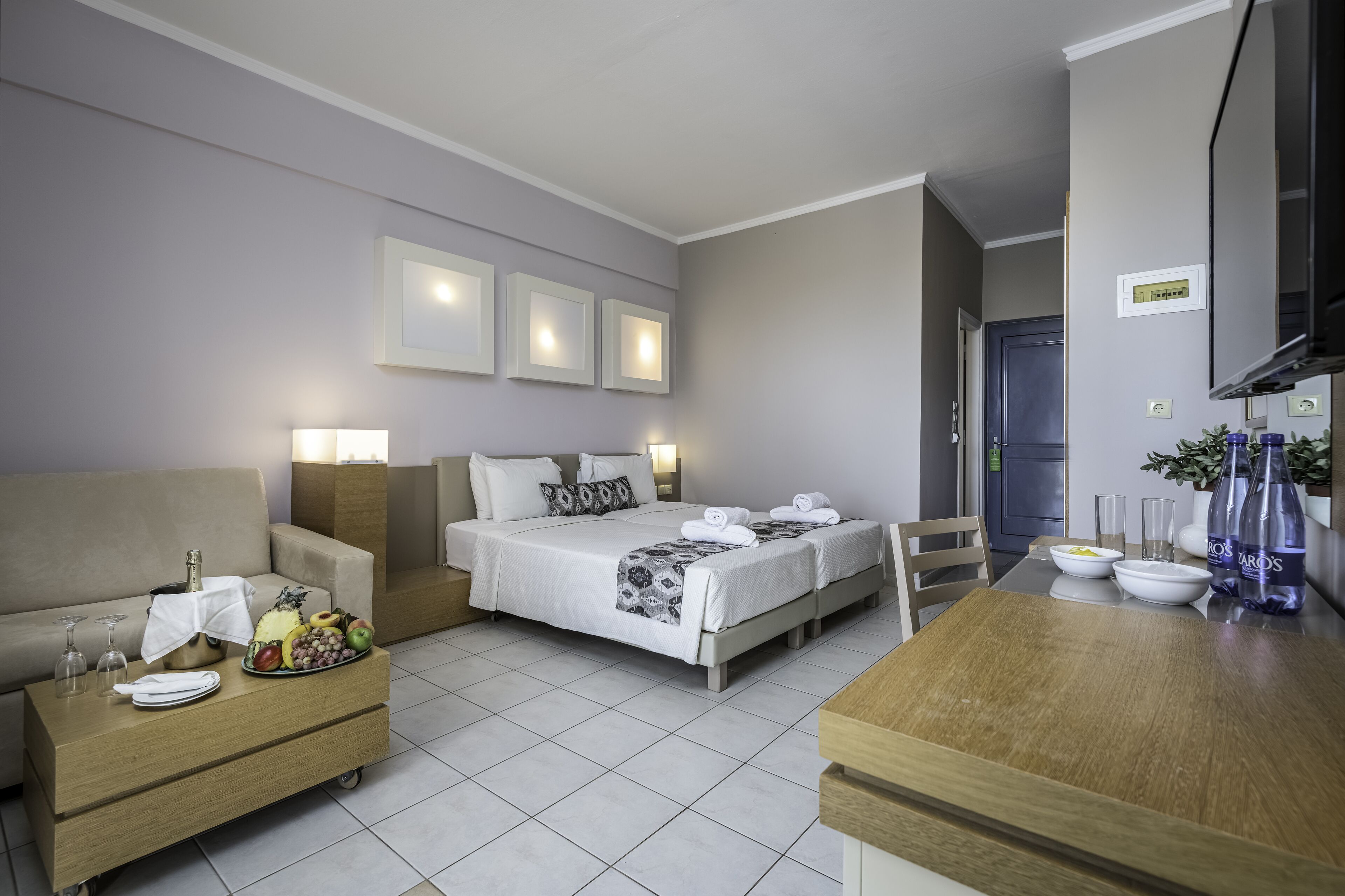 Sovereign Beach Hotel Sovereign Beach Hotel