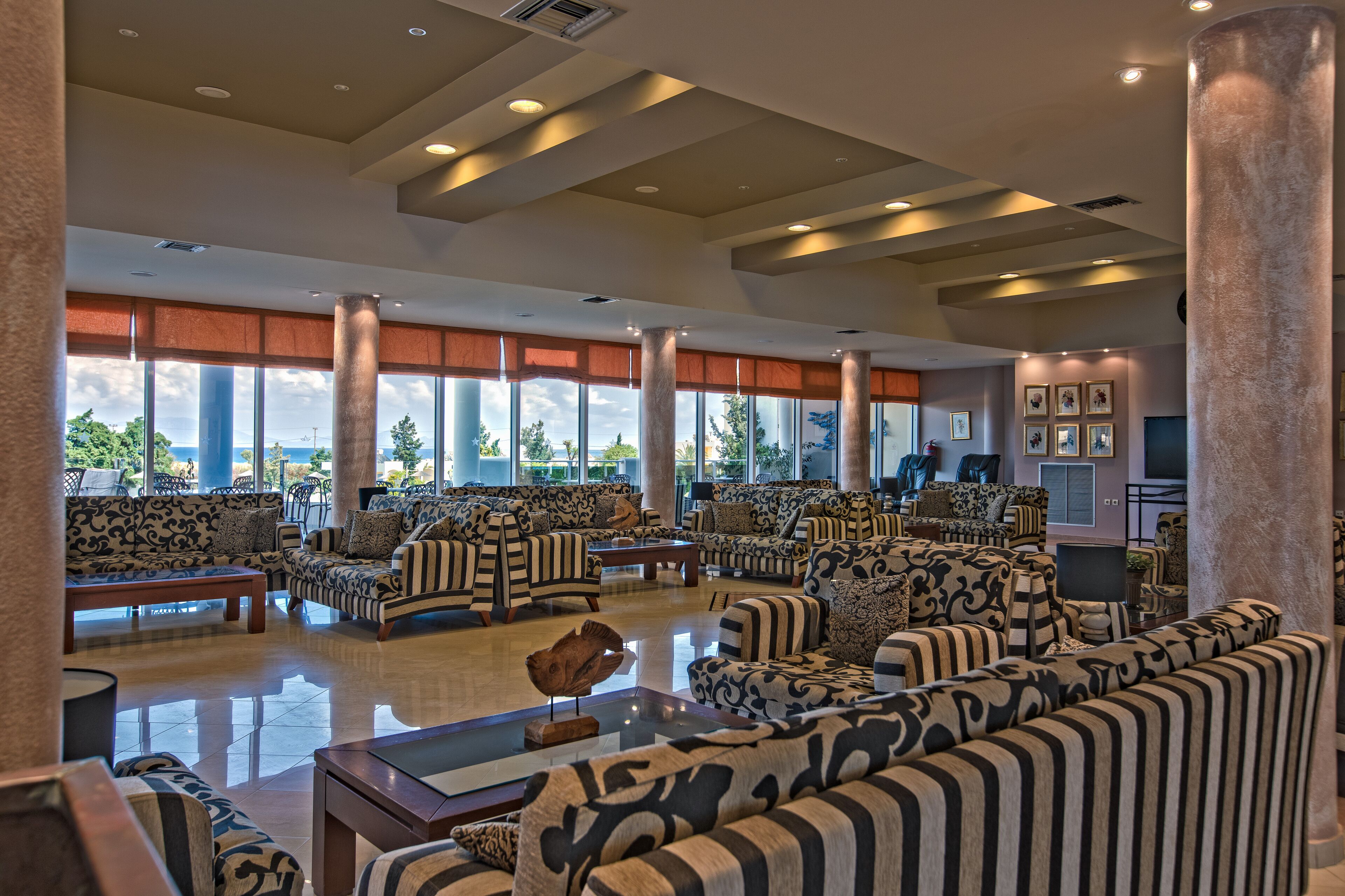 Sovereign Beach Hotel Sovereign Beach Hotel