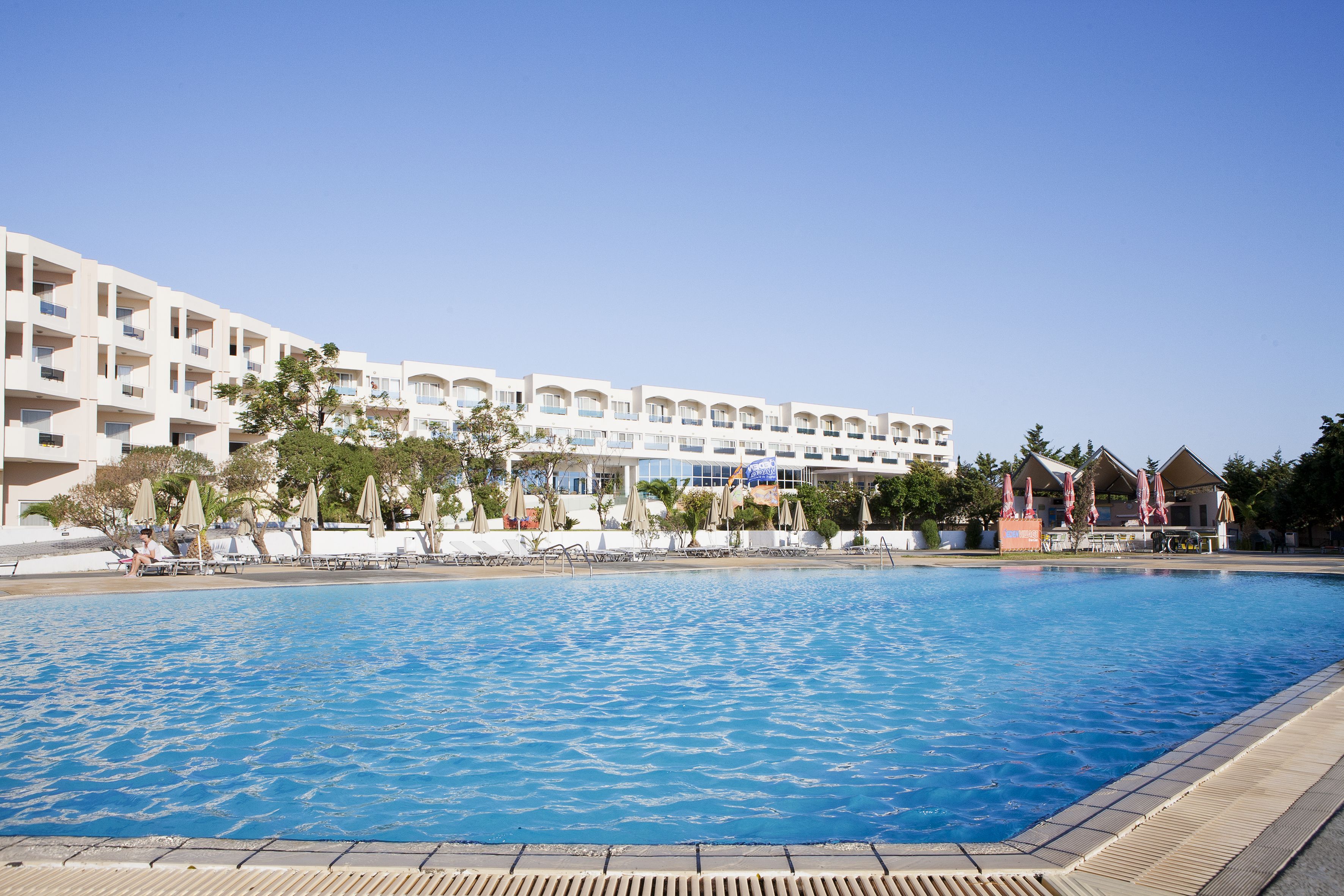 Sovereign Beach Hotel Sovereign Beach Hotel