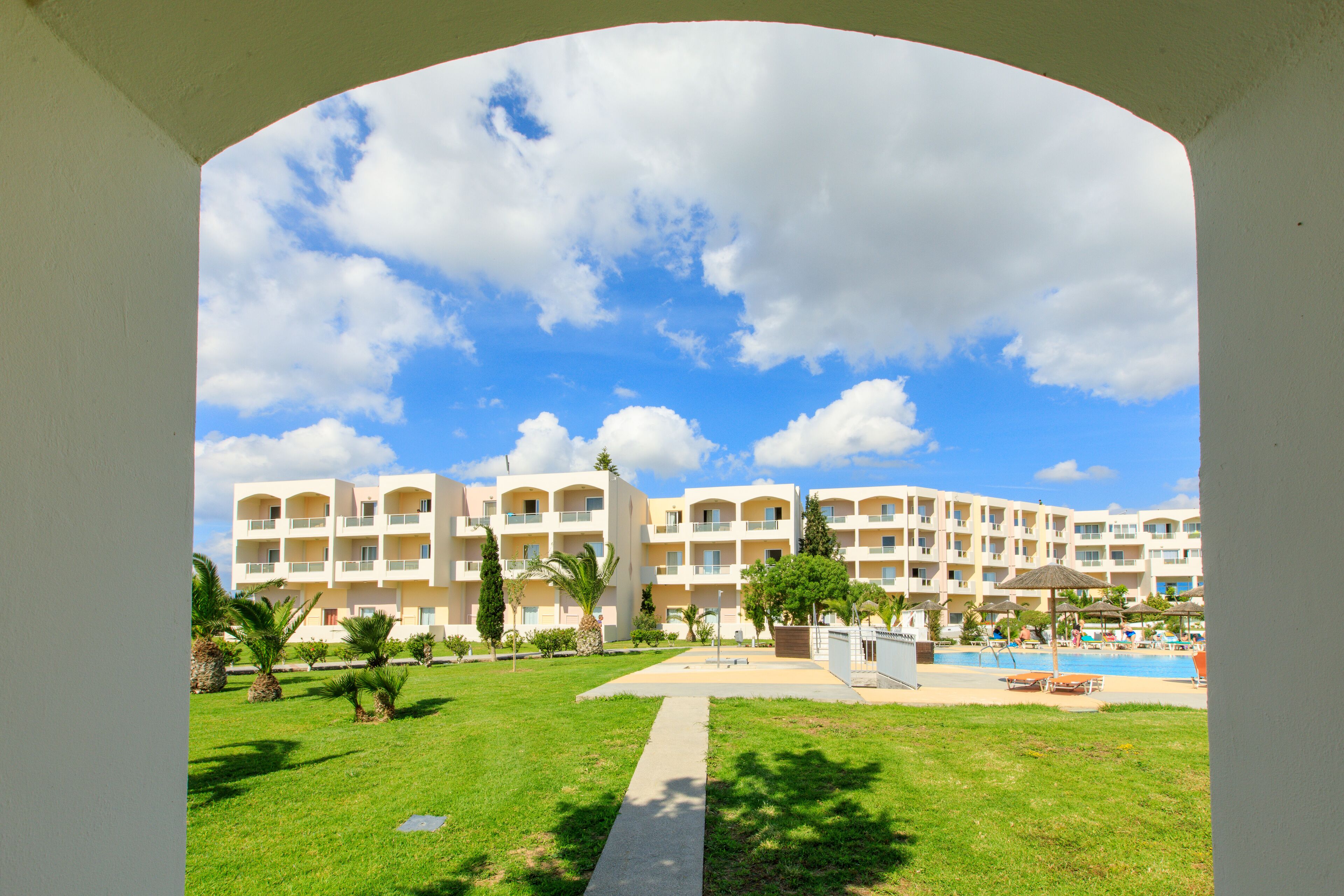 Sovereign Beach Hotel Sovereign Beach Hotel