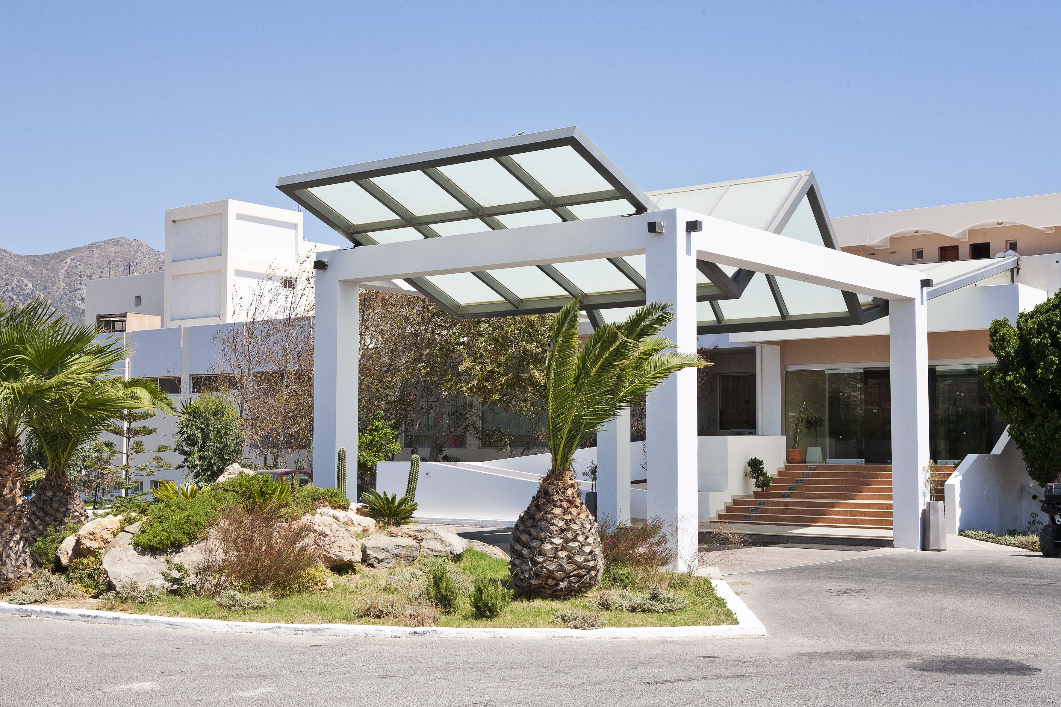 Sovereign Beach Hotel Sovereign Beach Hotel