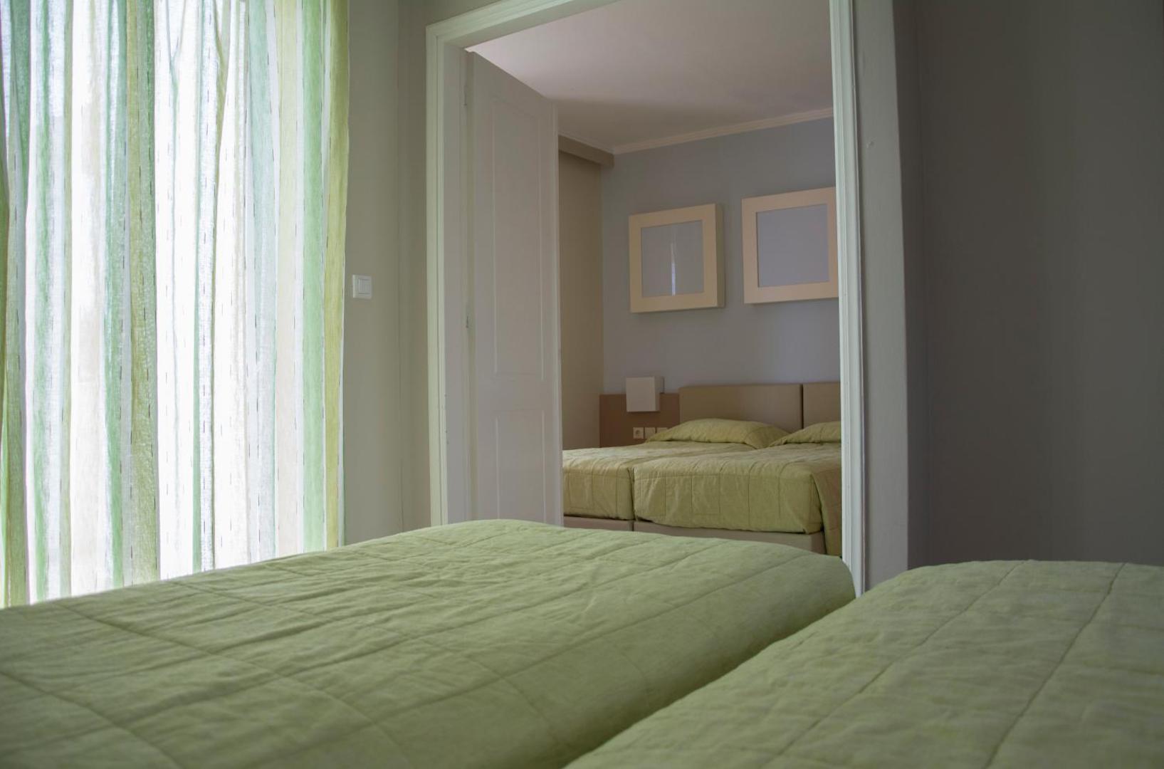 Sovereign Beach Hotel Sovereign Beach Hotel